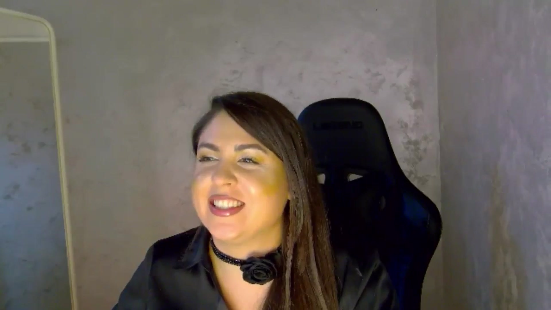 Gallery image thumbnail from NotVanilla's myfreecams stream on, 04/11/2026, 05:52 image 16 of 20