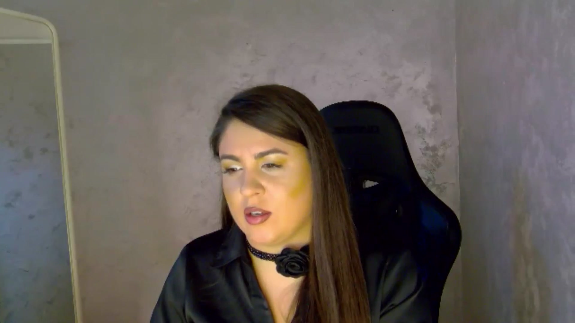 Gallery image thumbnail from NotVanilla's myfreecams stream on, 04/11/2026, 05:52 image 11 of 20
