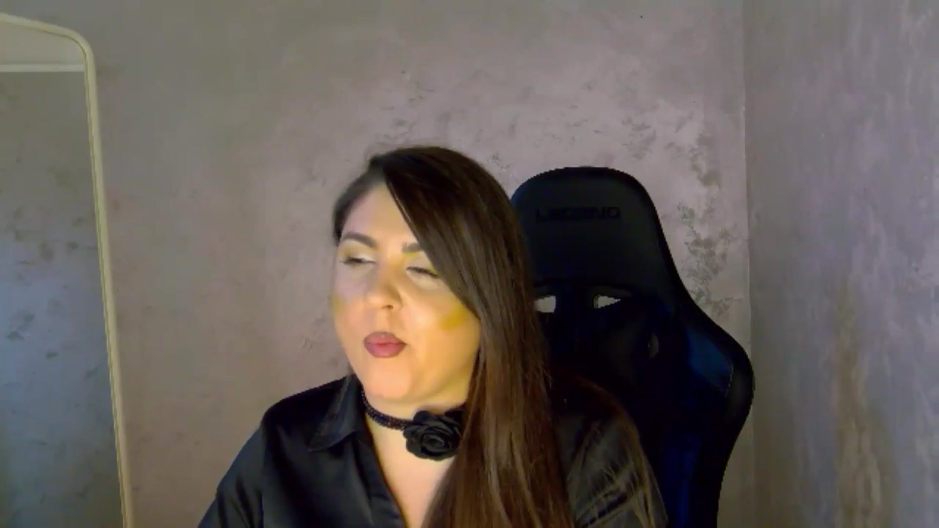 Gallery image thumbnail from NotVanilla's myfreecams stream on, 04/11/2026, 05:52 image 13 of 20