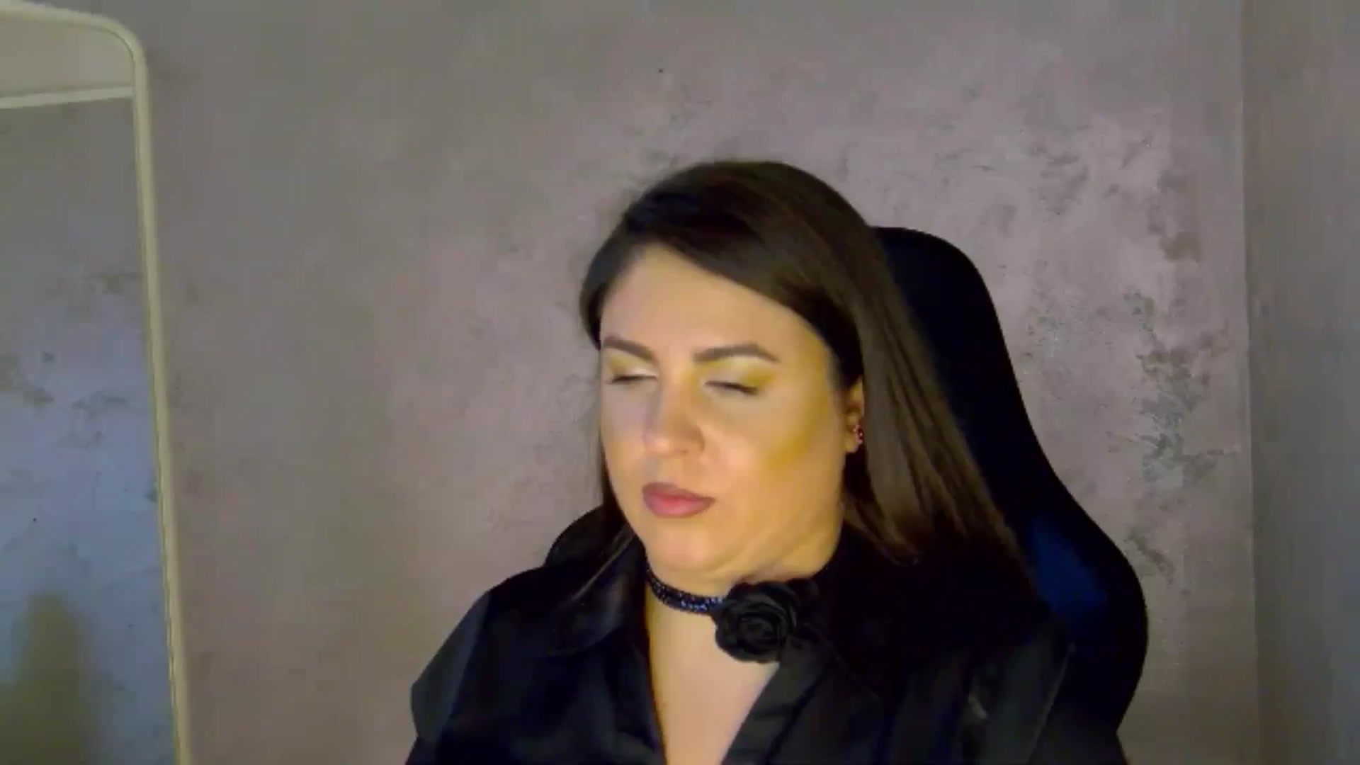 Gallery image thumbnail from NotVanilla's myfreecams stream on, 04/11/2026, 07:52 image 16 of 20