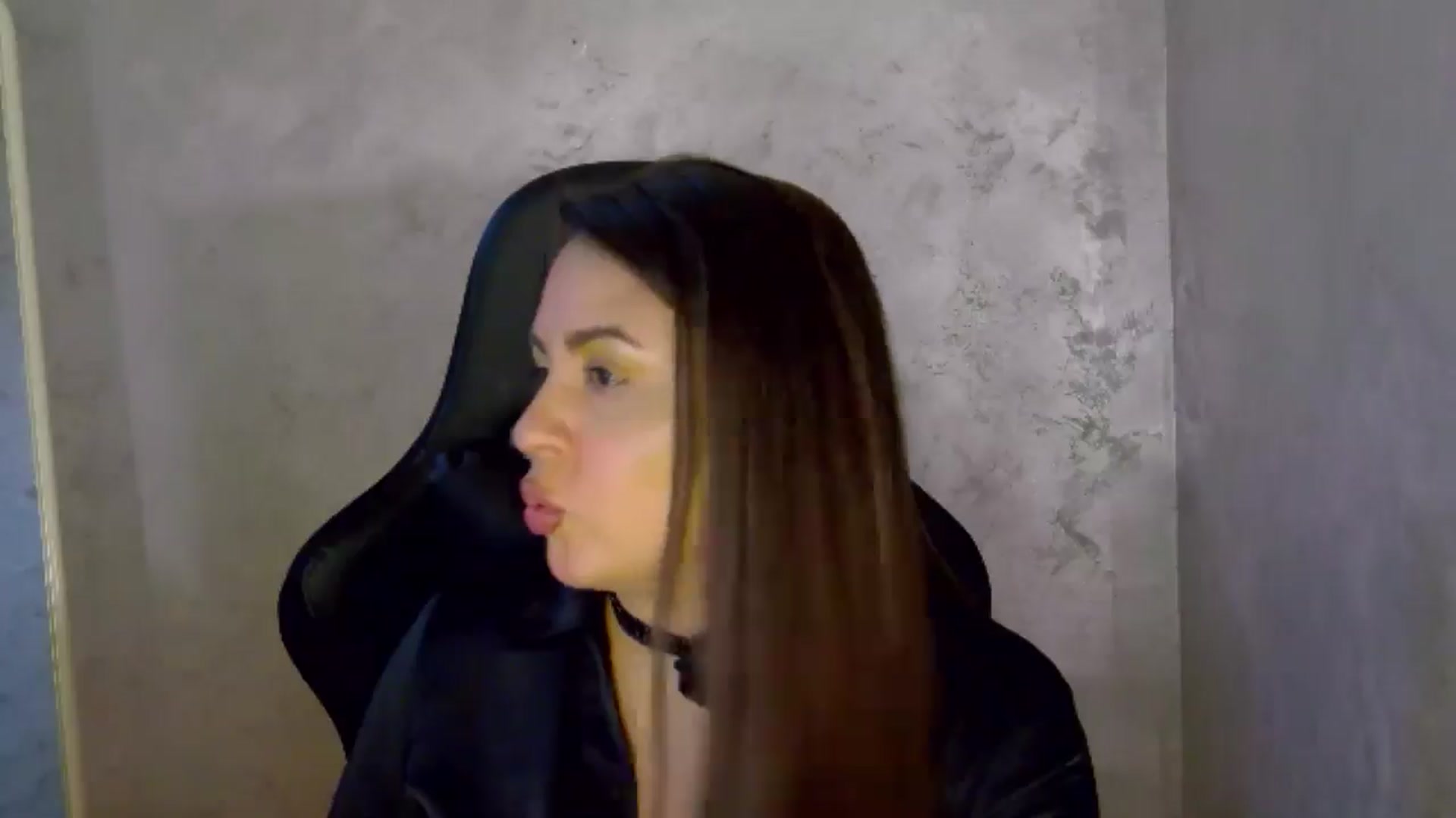 Gallery image thumbnail from NotVanilla's myfreecams stream on, 04/11/2026, 10:13 image 13 of 20