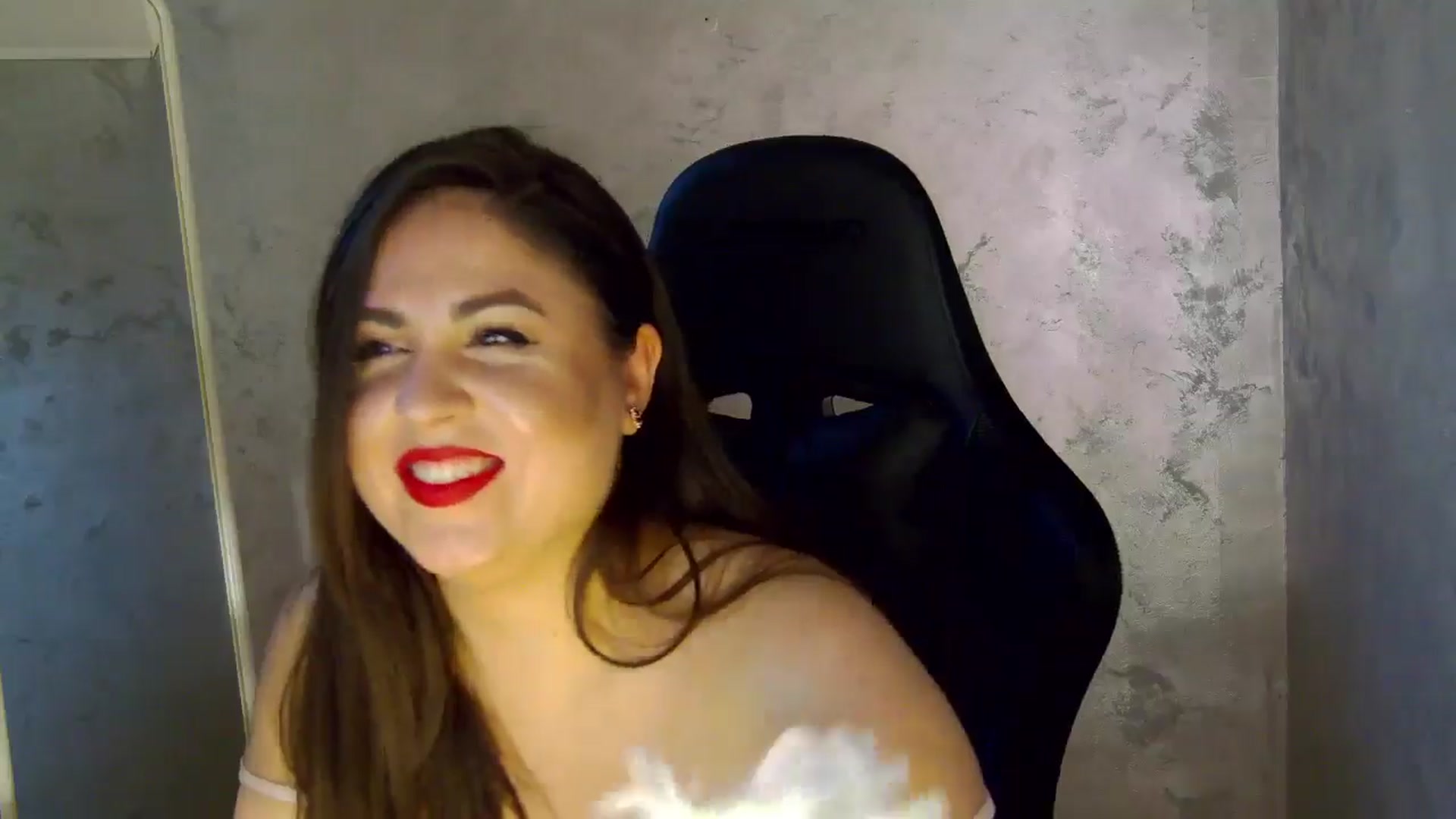 Gallery image thumbnail from NotVanilla's myfreecams stream on, 04/13/2026, 24:00 image 14 of 20