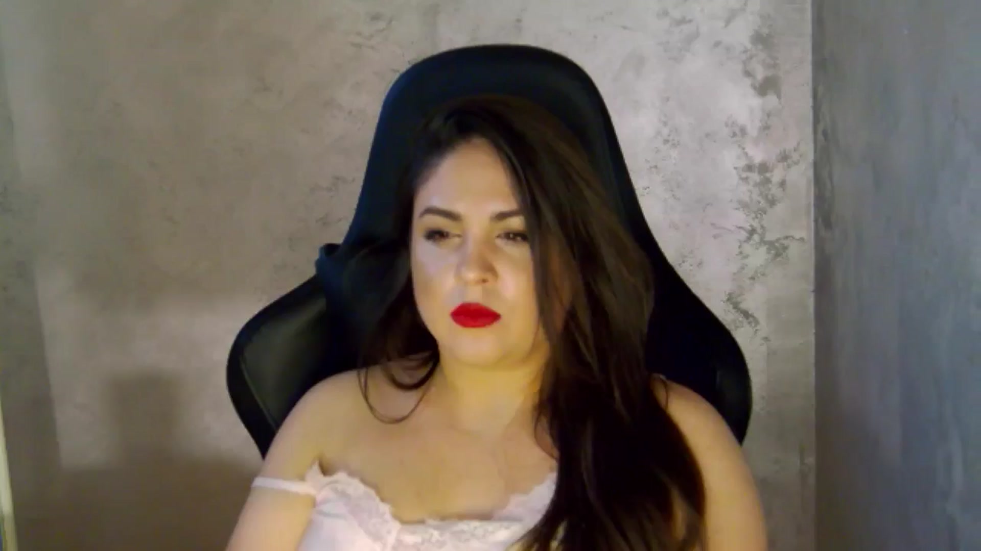 Gallery image thumbnail from NotVanilla's myfreecams stream on, 04/13/2026, 03:10 image 4 of 20