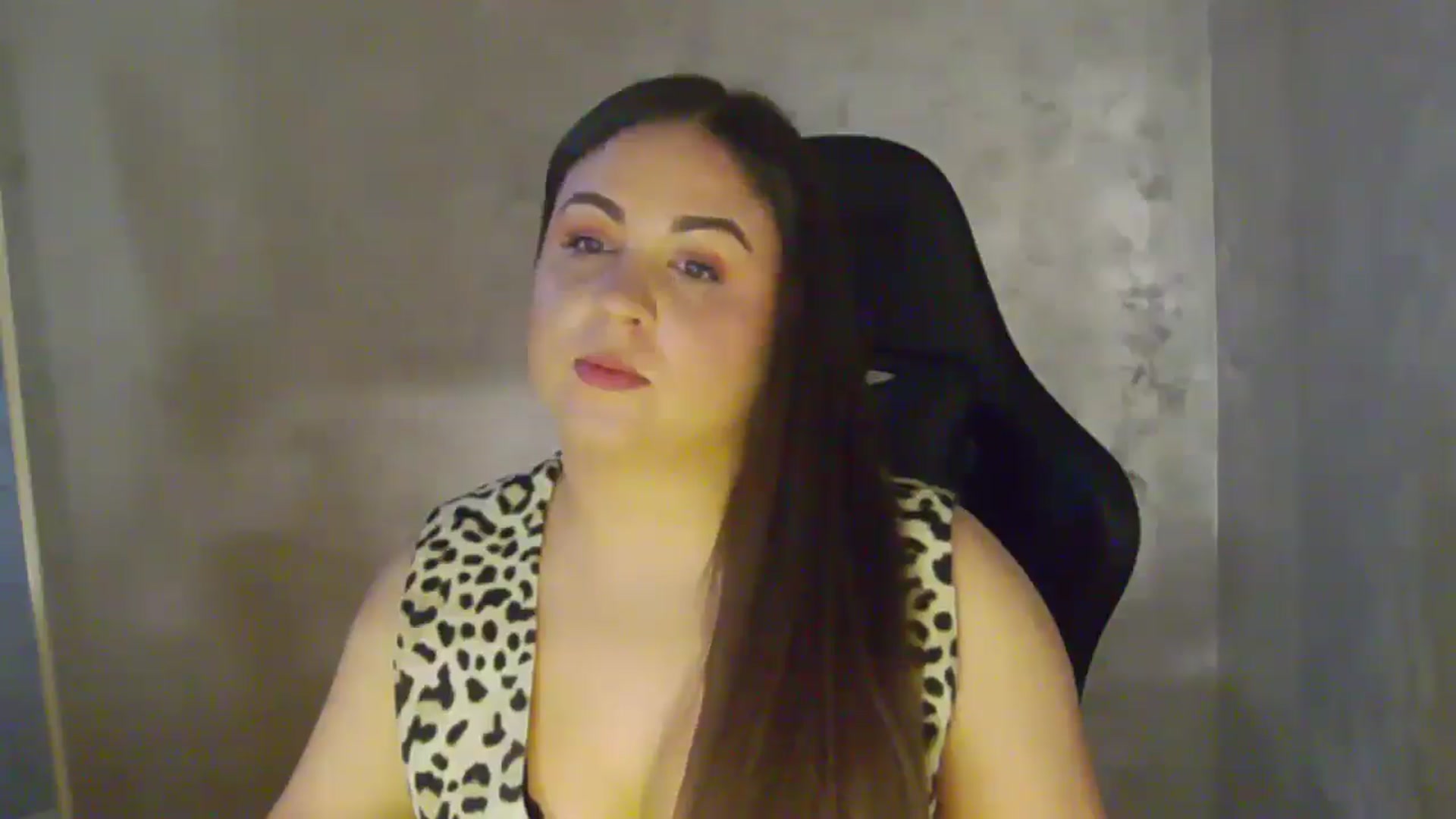 Gallery image thumbnail from NotVanilla's myfreecams stream on, 04/13/2026, 23:50 image 18 of 20
