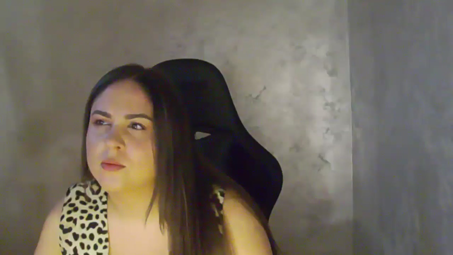 Gallery image thumbnail from NotVanilla's myfreecams stream on, 04/13/2026, 23:50 image 4 of 20