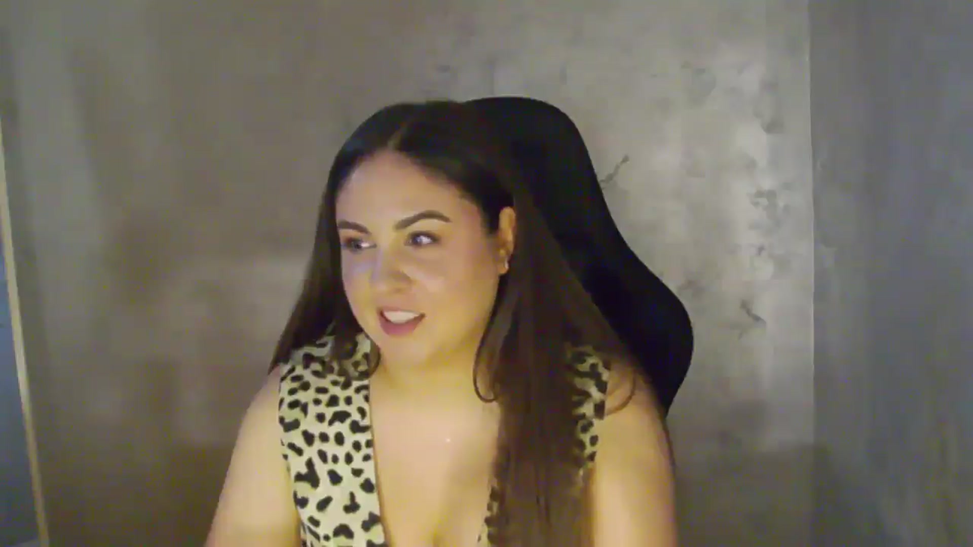 Gallery image thumbnail from NotVanilla's myfreecams stream on, 04/13/2026, 23:50 image 13 of 20