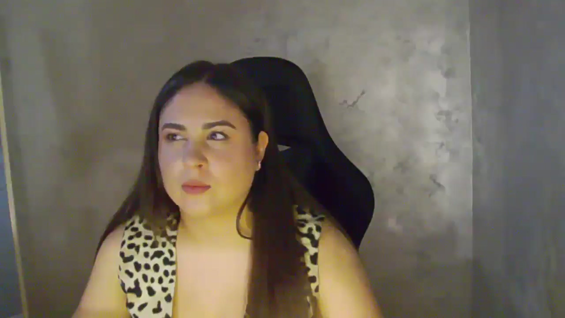 Gallery image thumbnail from NotVanilla's myfreecams stream on, 04/13/2026, 23:50 image 6 of 20