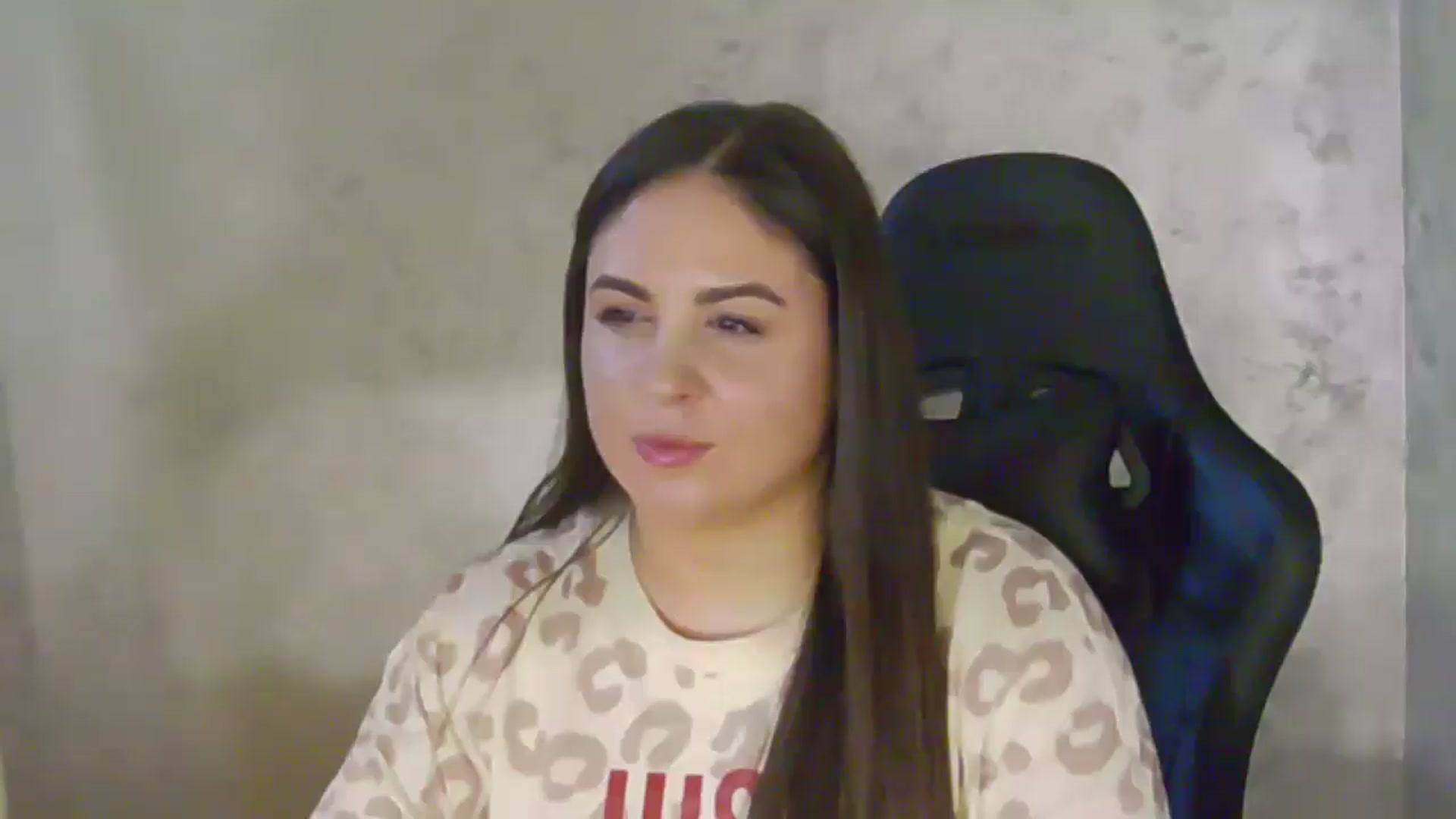 Gallery image thumbnail from NotVanilla's myfreecams stream on, 04/14/2026, 04:40 image 4 of 20