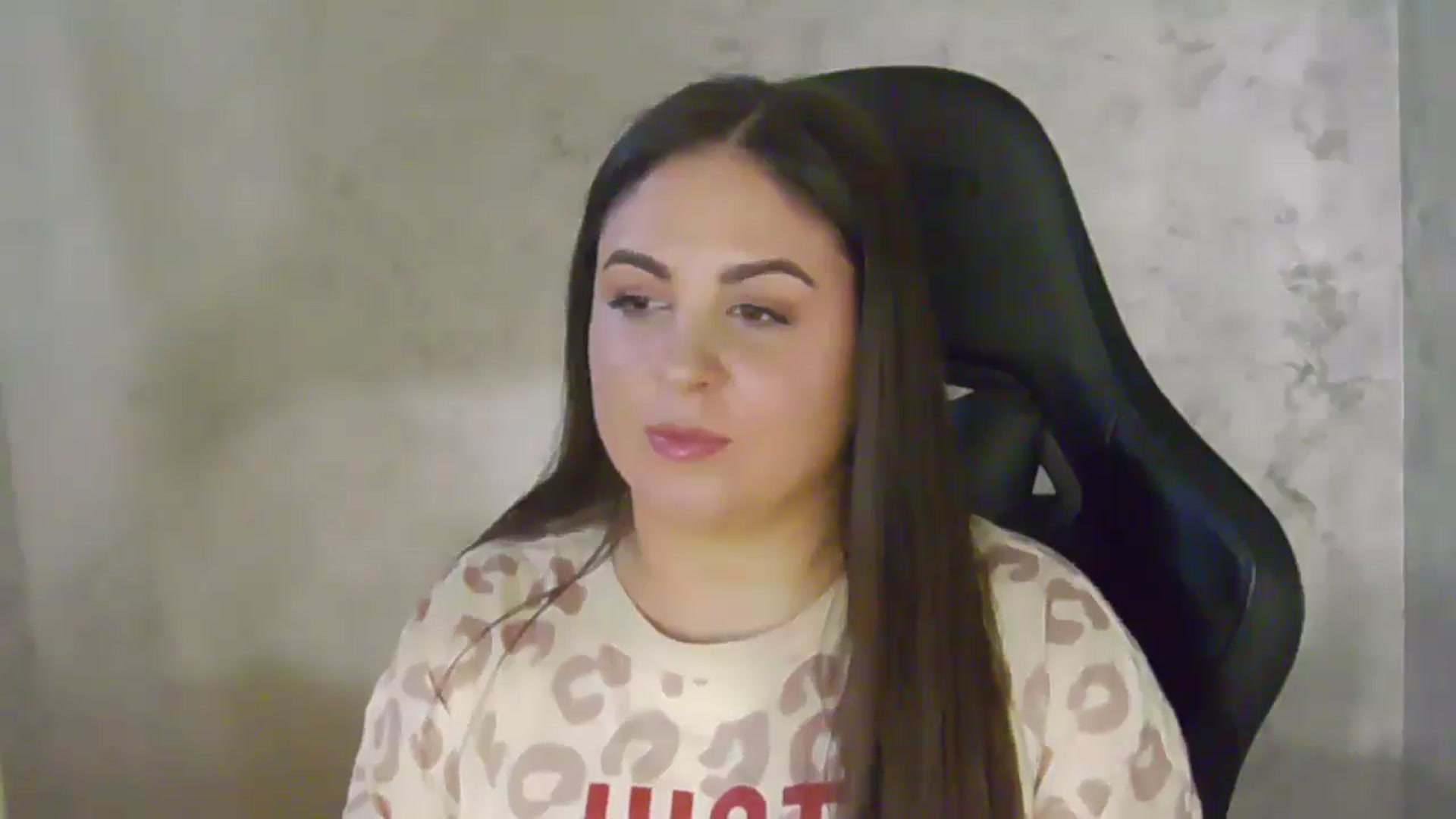 Gallery image thumbnail from NotVanilla's myfreecams stream on, 04/14/2026, 04:40 image 11 of 20