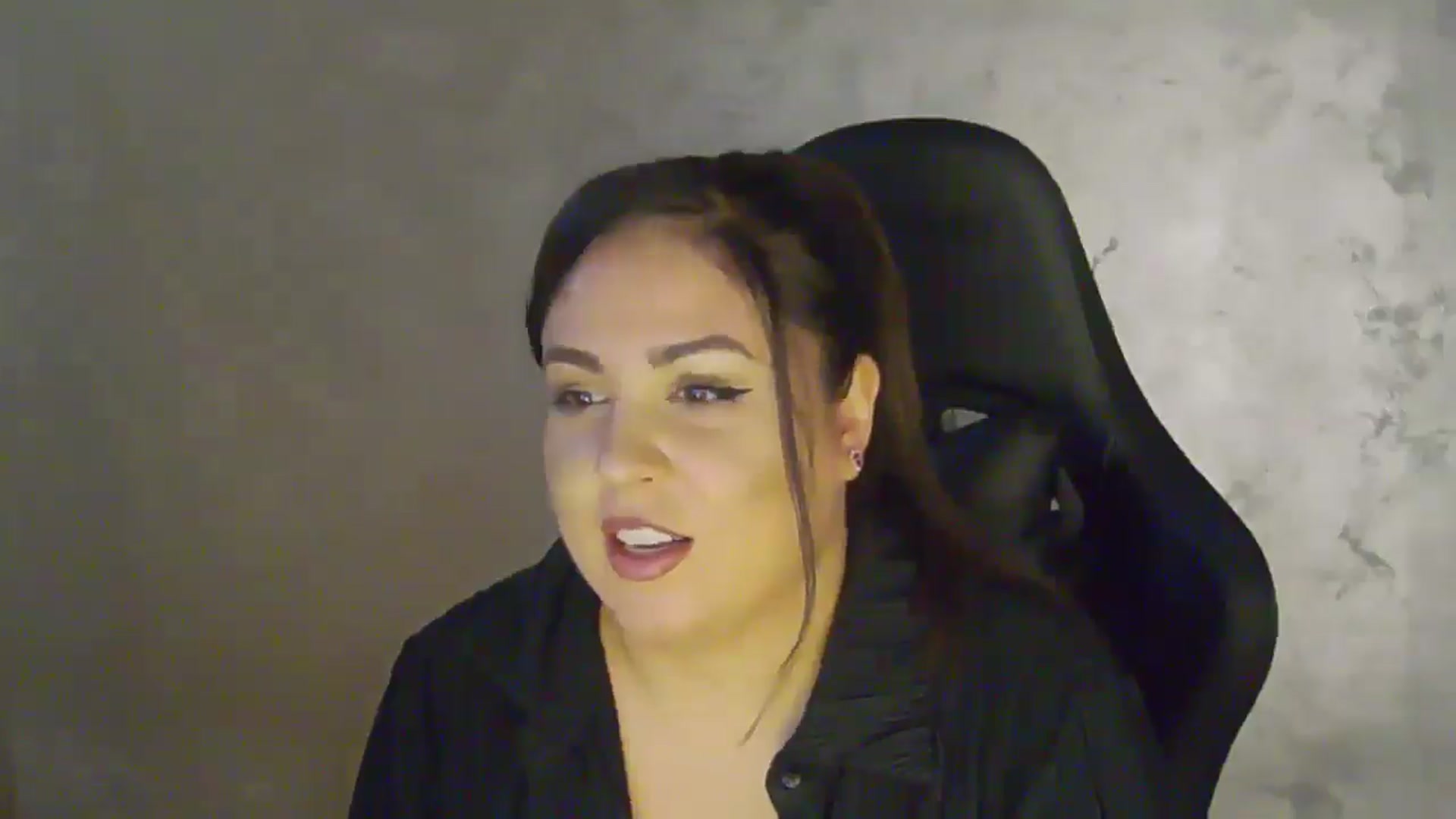 Gallery image thumbnail from NotVanilla's myfreecams stream on, 04/14/2026, 22:53 image 2 of 20