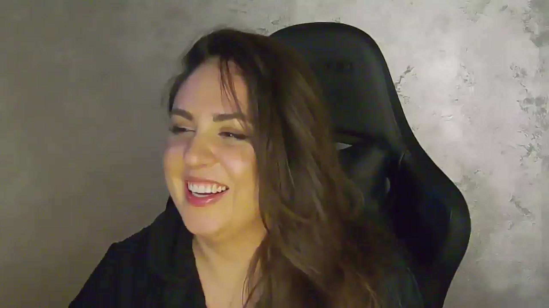 Gallery image thumbnail from NotVanilla's myfreecams stream on, 04/15/2026, 02:04 image 20 of 20