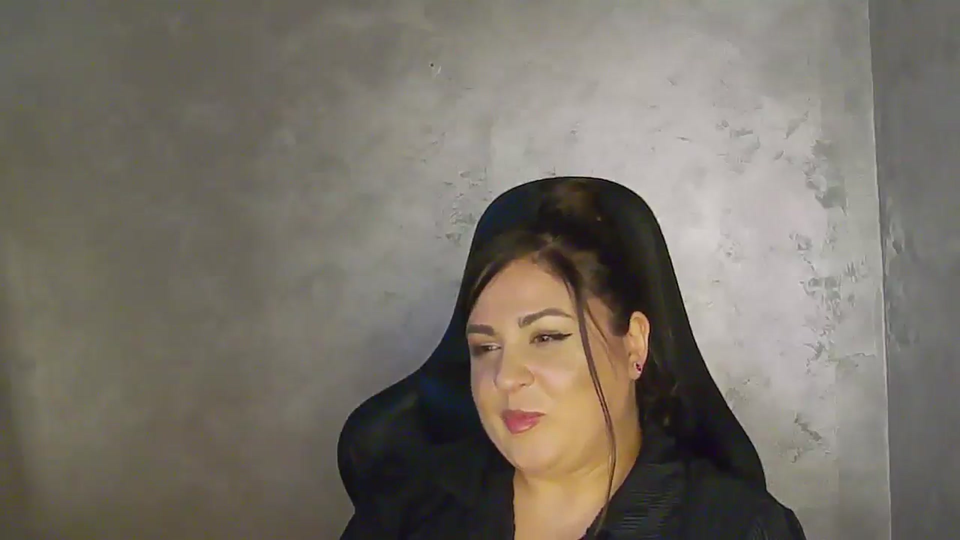 Gallery image thumbnail from NotVanilla's myfreecams stream on, 04/15/2026, 02:04 image 7 of 20