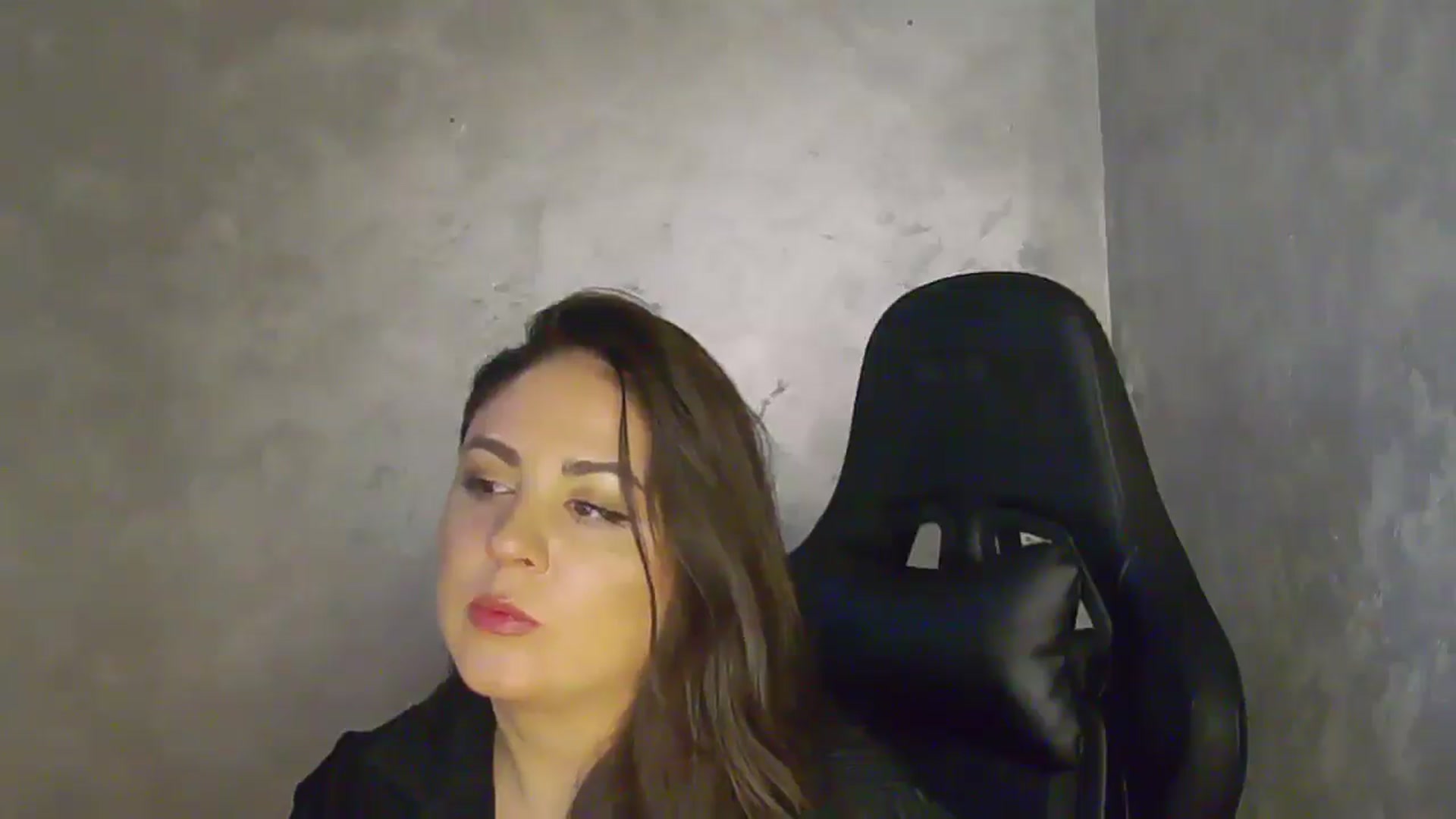 Gallery image thumbnail from NotVanilla's myfreecams stream on, 04/15/2026, 04:40 image 3 of 20