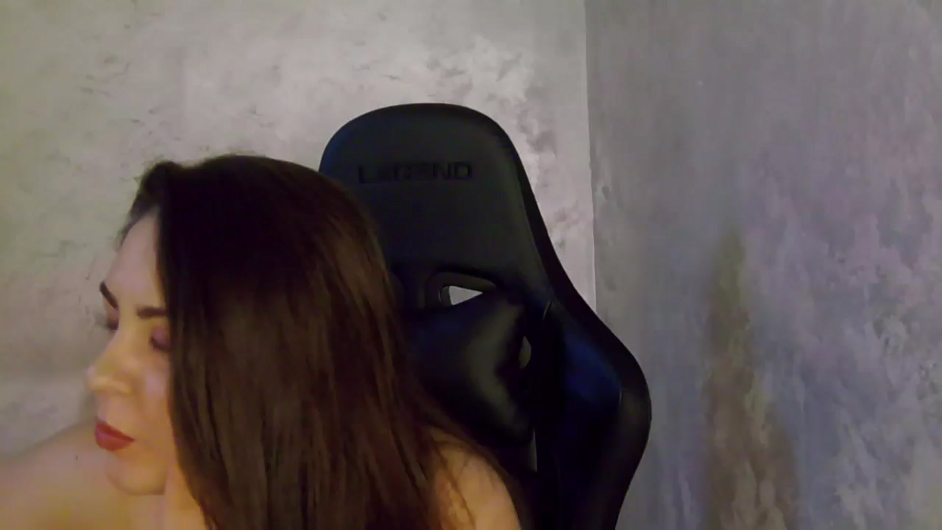 Gallery image thumbnail from NotVanilla's myfreecams stream on, 04/16/2026, 04:03 image 19 of 20