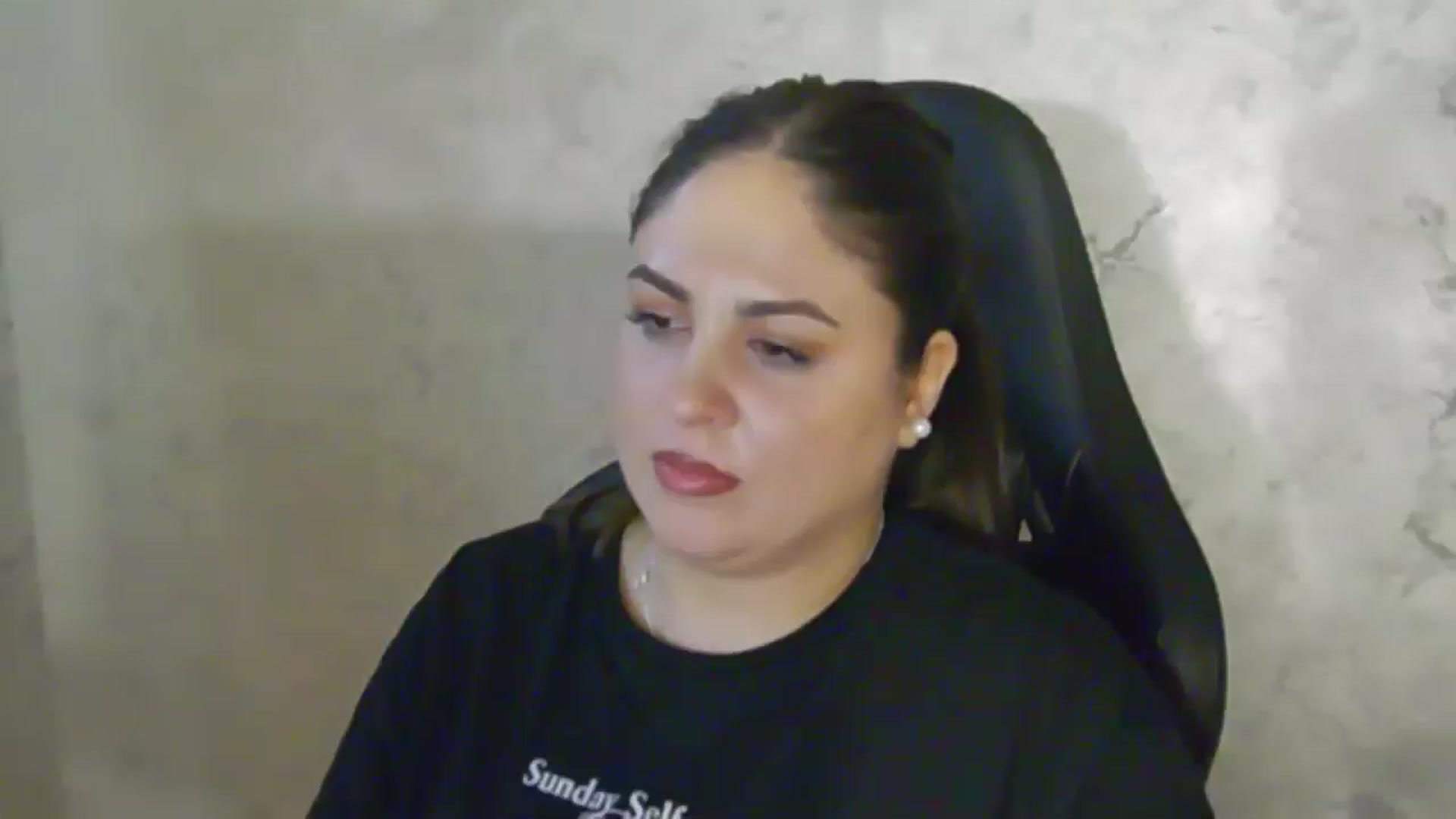 Gallery image thumbnail from NotVanilla's myfreecams stream on, 04/17/2026, 01:44 image 1 of 20