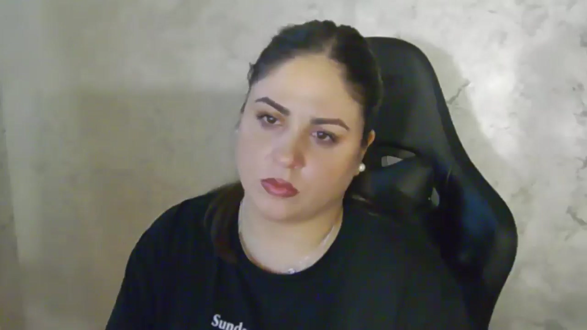 Gallery image thumbnail from NotVanilla's myfreecams stream on, 04/17/2026, 01:44 image 12 of 20