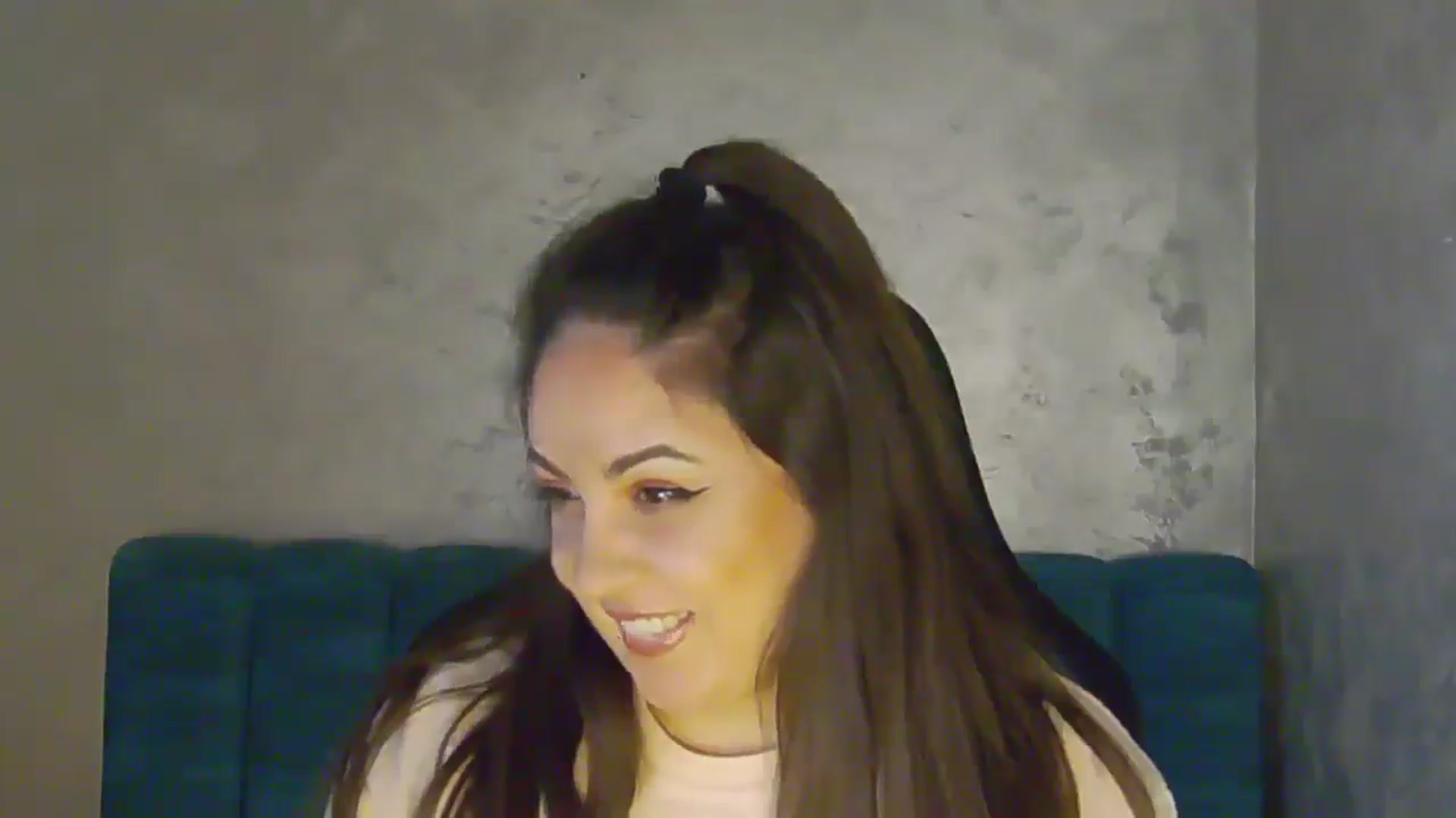 Gallery image thumbnail from NotVanilla's myfreecams stream on, 04/22/2026, 24:01 image 2 of 20