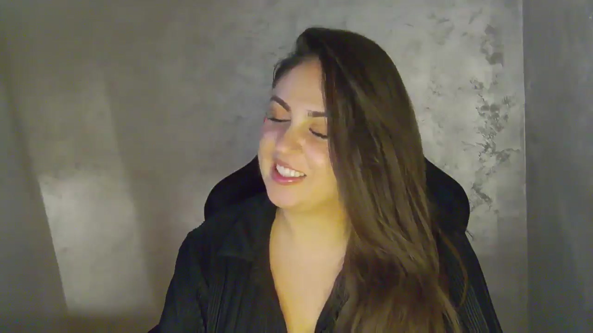 Gallery image thumbnail from NotVanilla's myfreecams stream on, 04/23/2026, 07:36 image 18 of 20