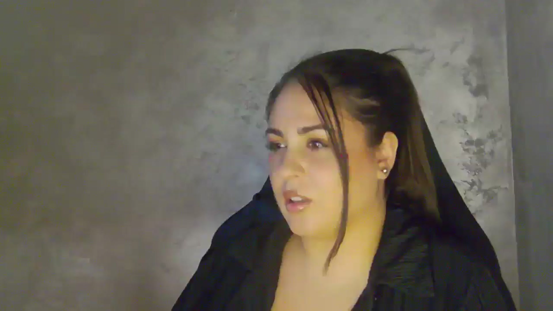 Gallery image thumbnail from NotVanilla's myfreecams stream on, 04/23/2026, 07:36 image 7 of 20