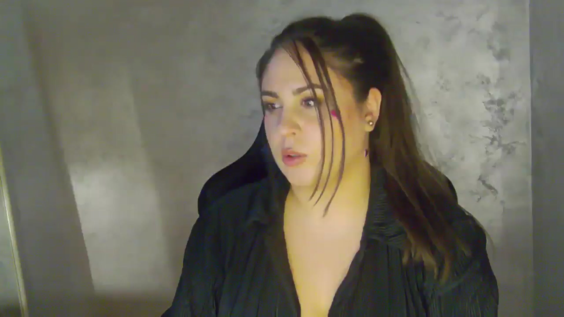 Gallery image thumbnail from NotVanilla's myfreecams stream on, 04/23/2026, 07:36 image 16 of 20