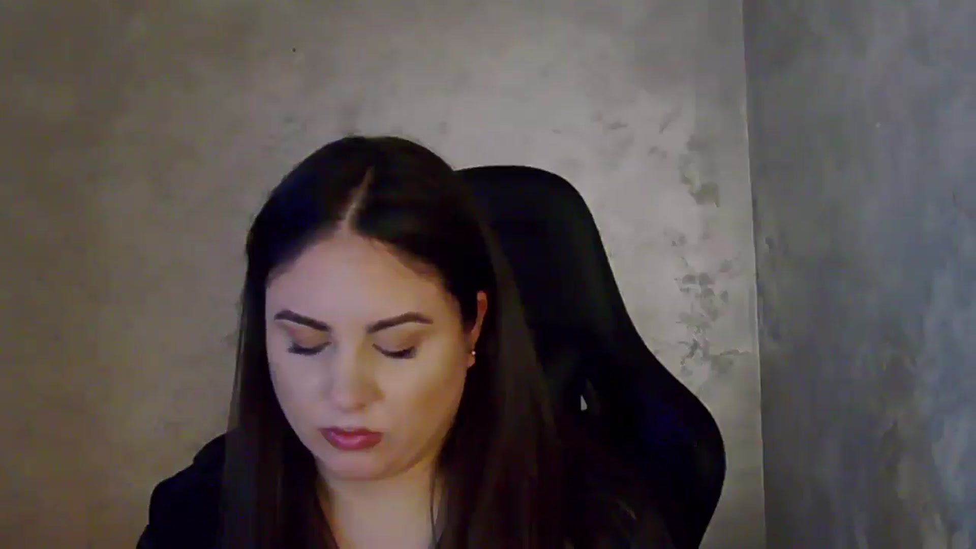 Gallery image thumbnail from NotVanilla's myfreecams stream on, 04/24/2026, 07:12 image 20 of 20