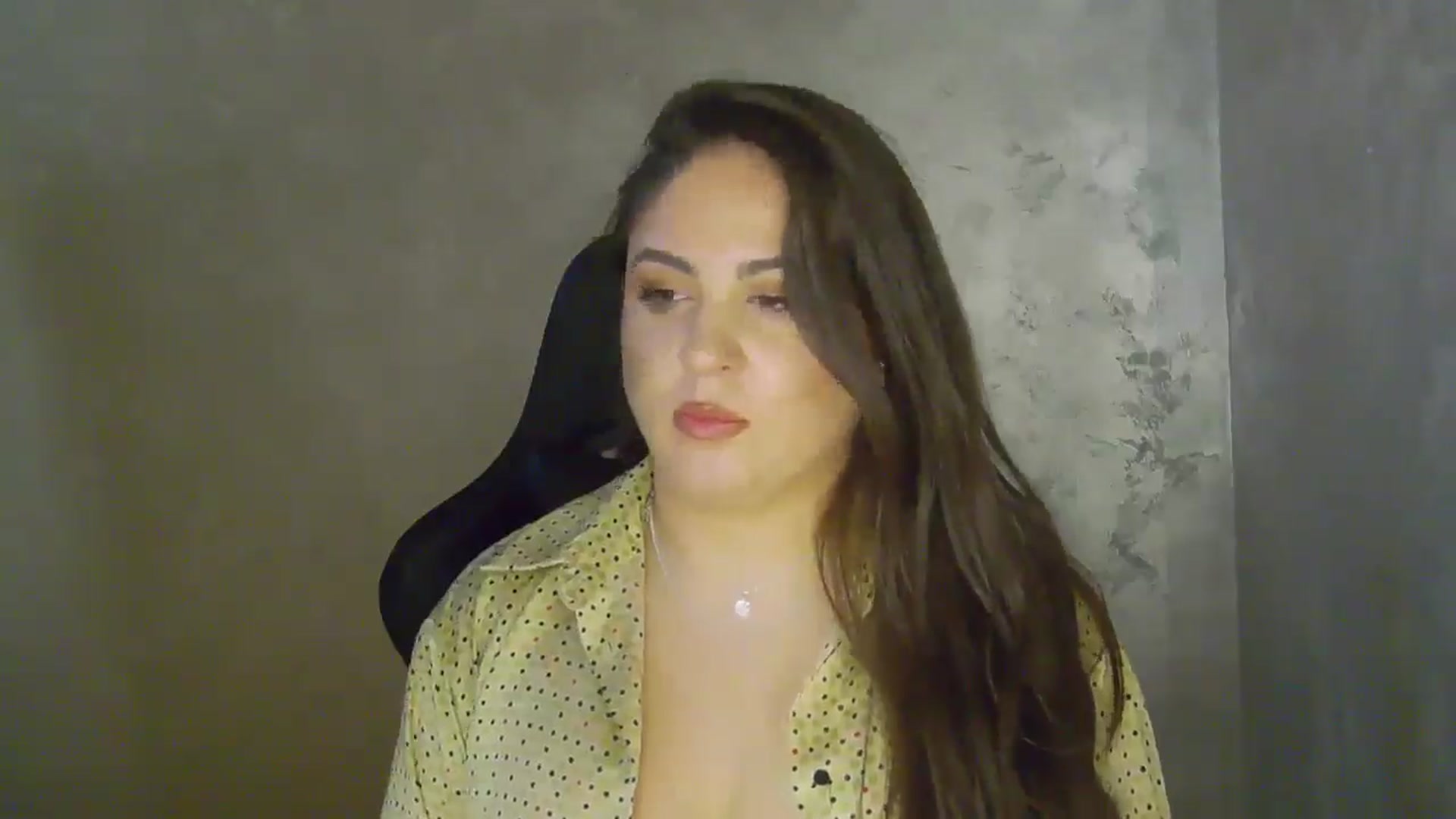 Gallery image thumbnail from NotVanilla's myfreecams stream on, 04/25/2026, 01:56 image 12 of 20