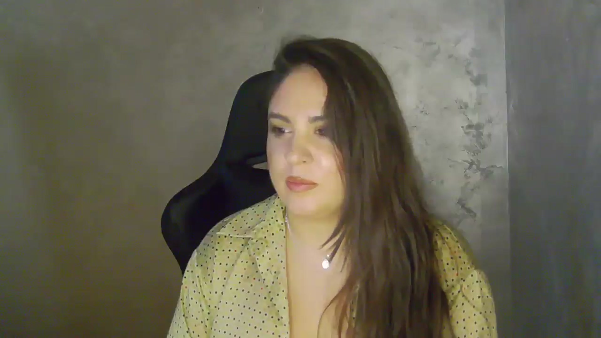 Gallery image thumbnail from NotVanilla's myfreecams stream on, 04/25/2026, 01:56 image 14 of 20
