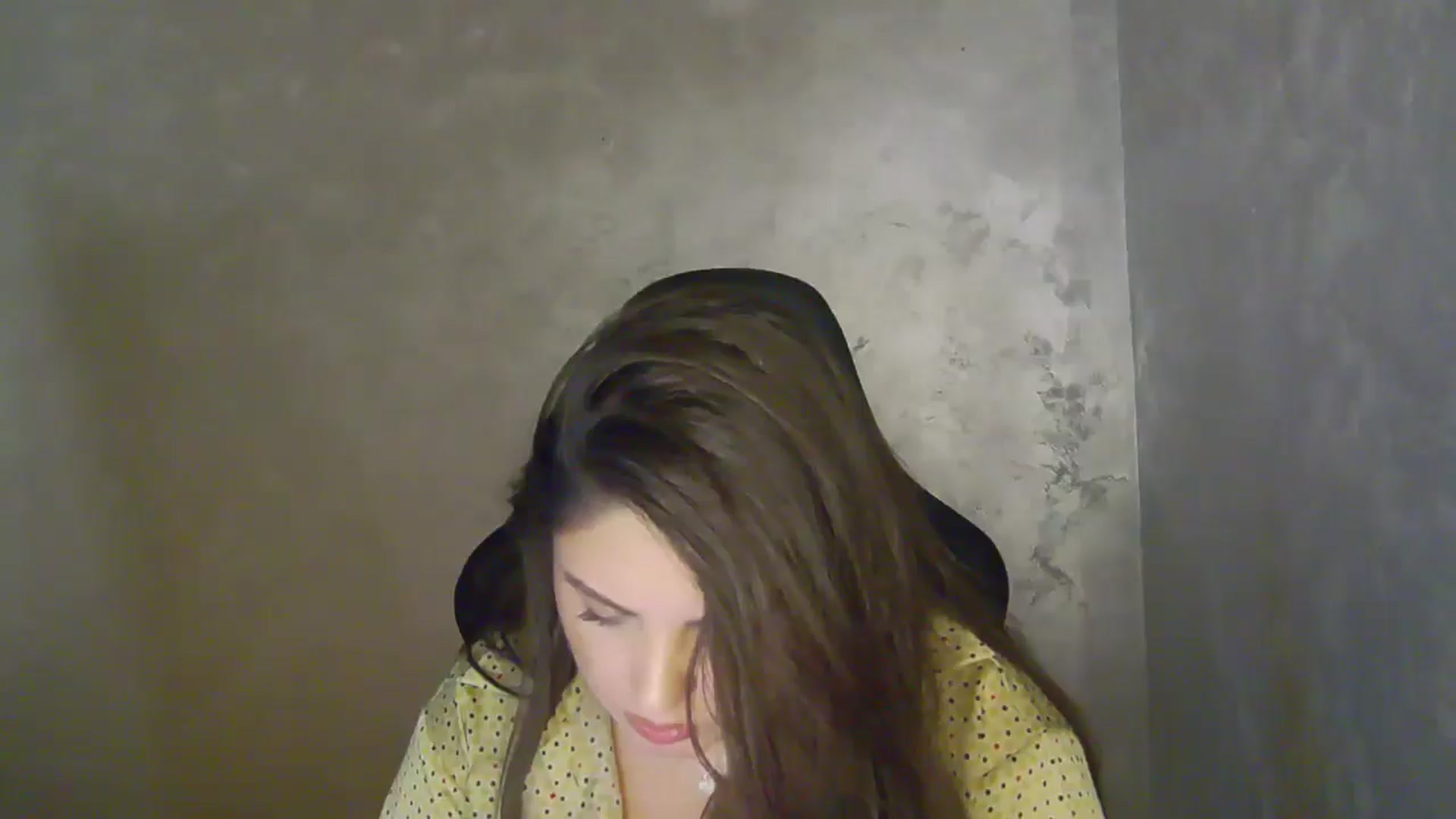 Gallery image thumbnail from NotVanilla's myfreecams stream on, 04/25/2026, 02:57 image 17 of 20