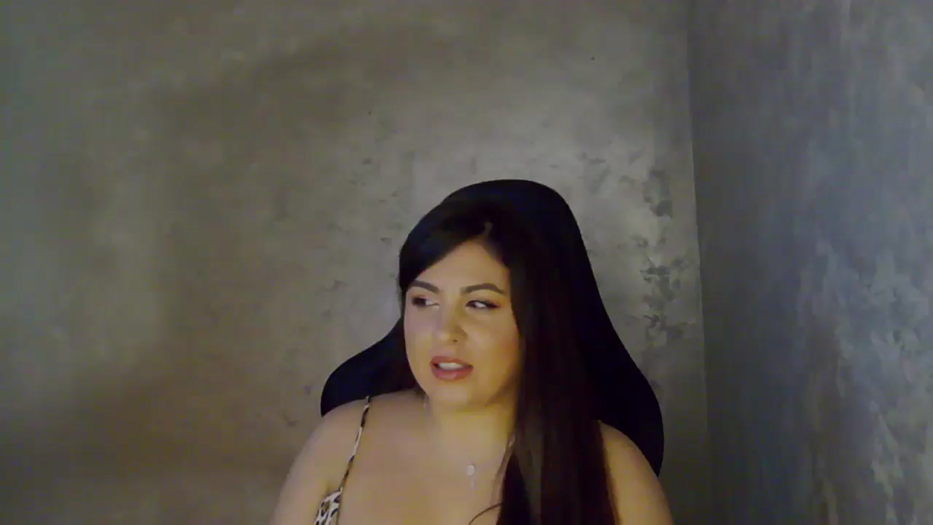 Gallery image thumbnail from NotVanilla's myfreecams stream on, 04/26/2026, 24:00 image 16 of 20