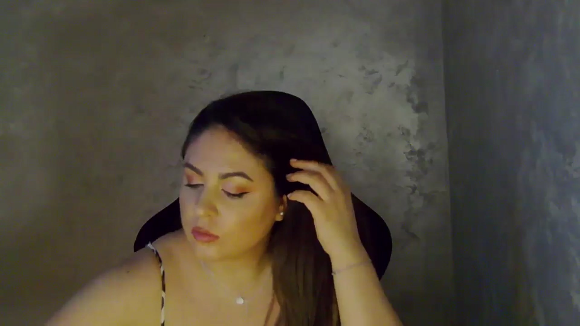 Gallery image thumbnail from NotVanilla's myfreecams stream on, 04/26/2026, 01:00 image 8 of 20