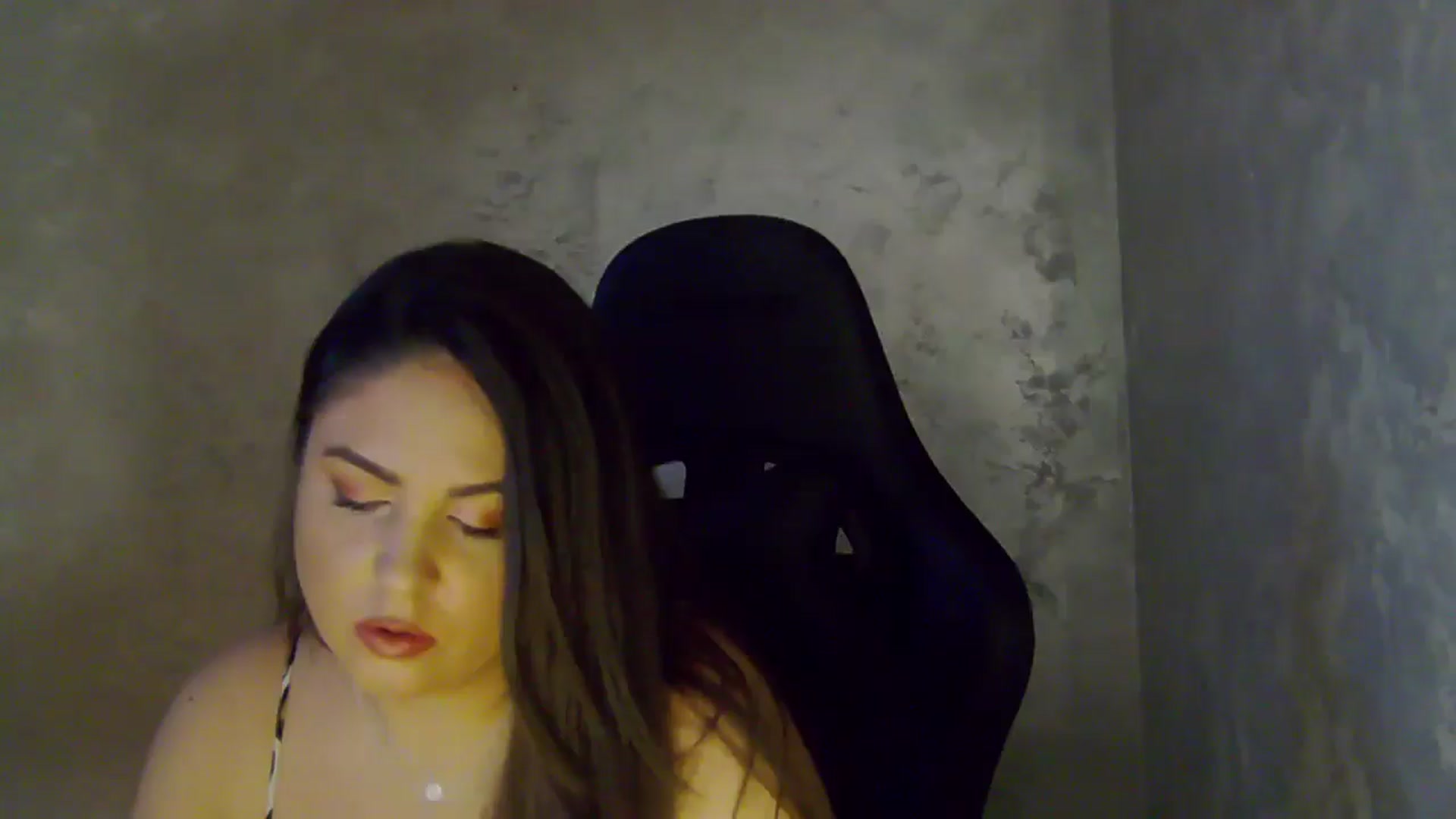 Gallery image thumbnail from NotVanilla's myfreecams stream on, 04/26/2026, 01:00 image 19 of 20