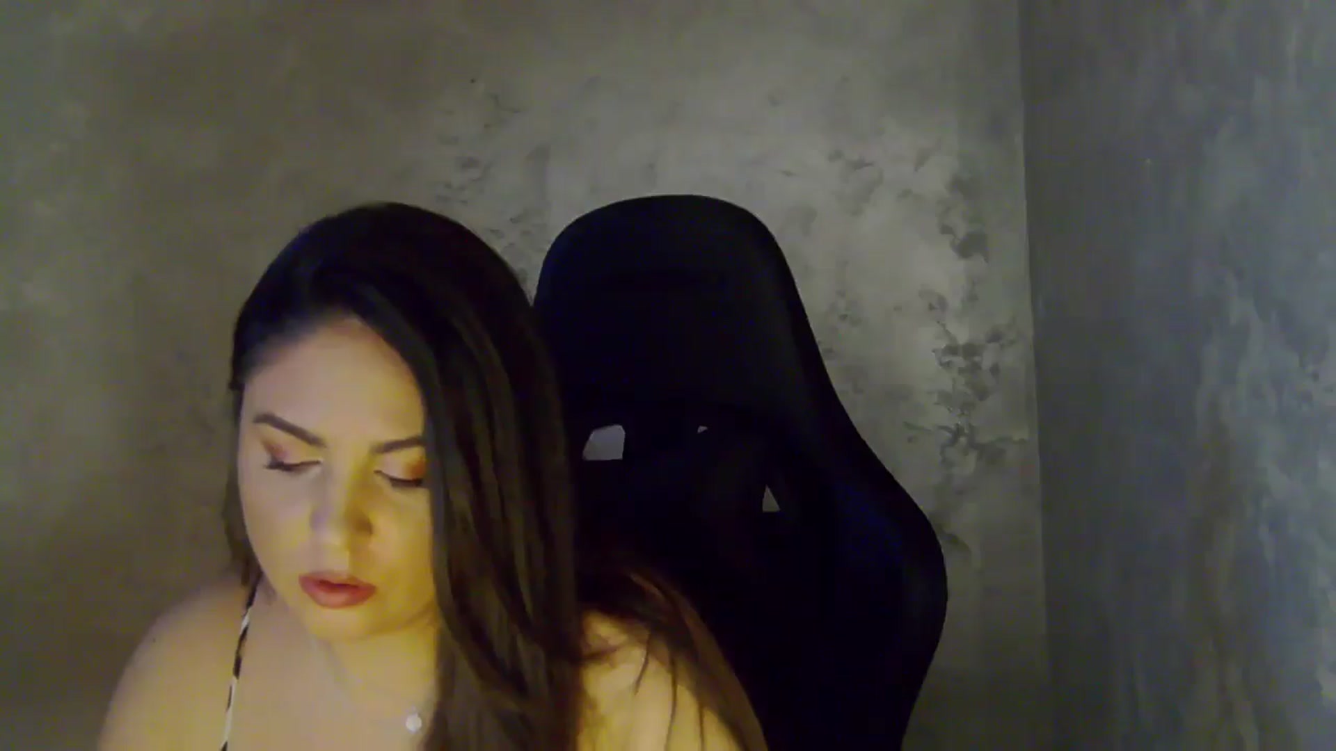 Gallery image thumbnail from NotVanilla's myfreecams stream on, 04/26/2026, 01:00 image 18 of 20