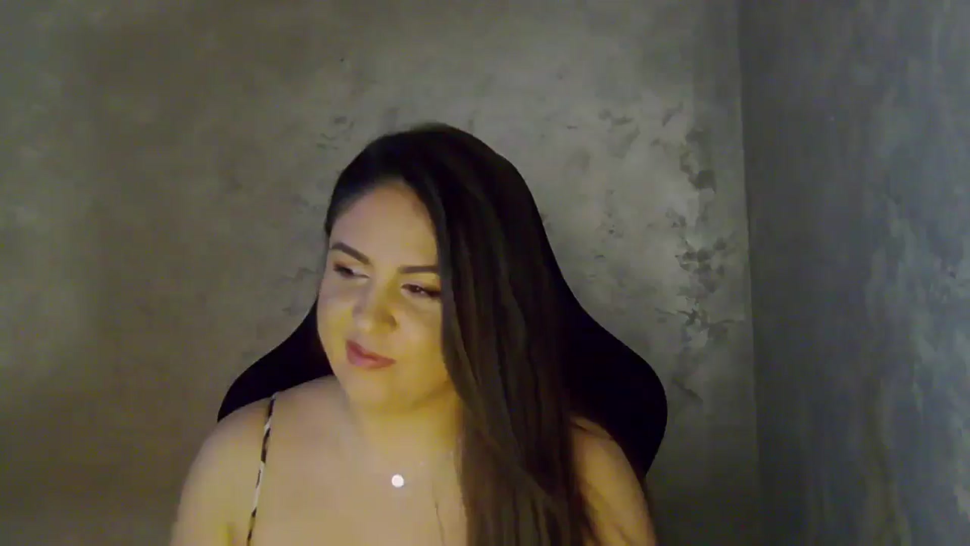 Gallery image thumbnail from NotVanilla's myfreecams stream on, 04/26/2026, 01:00 image 7 of 20