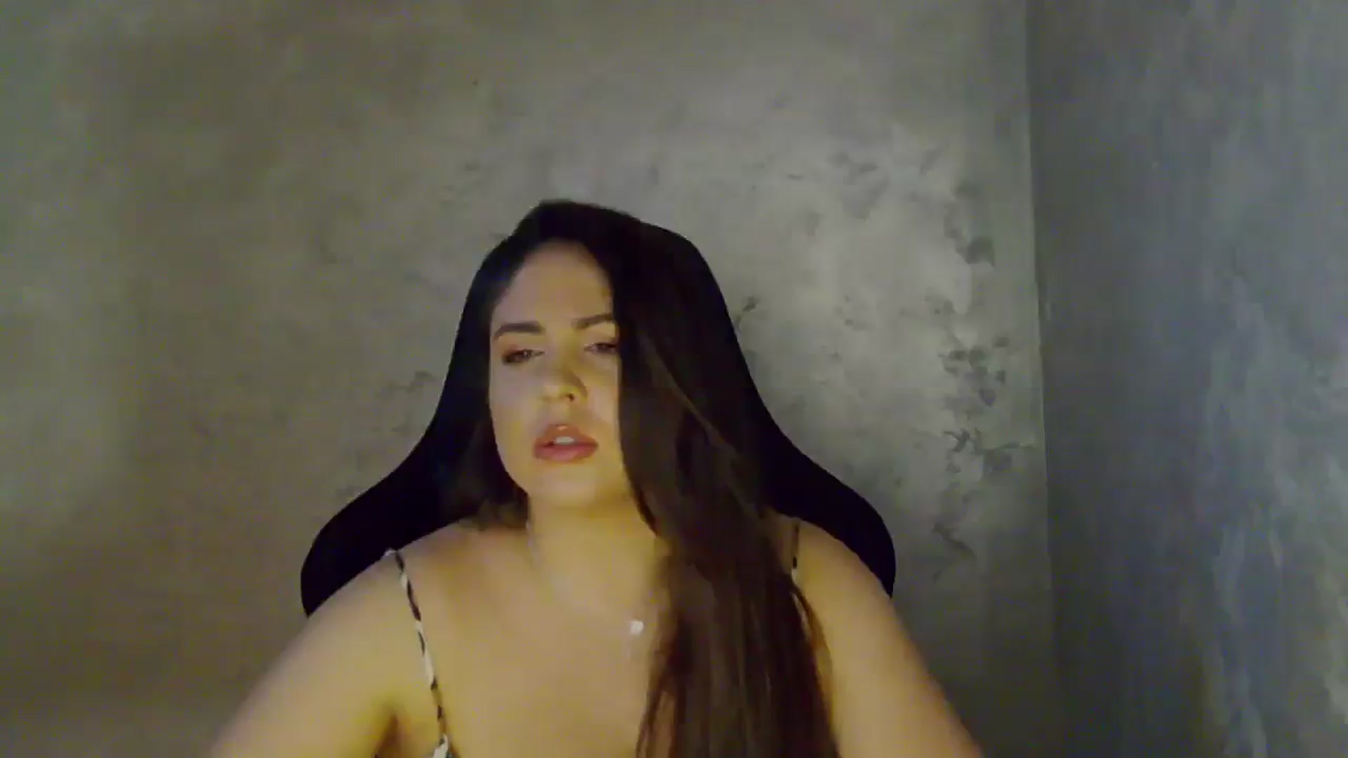 Gallery image thumbnail from NotVanilla's myfreecams stream on, 04/26/2026, 01:00 image 16 of 20
