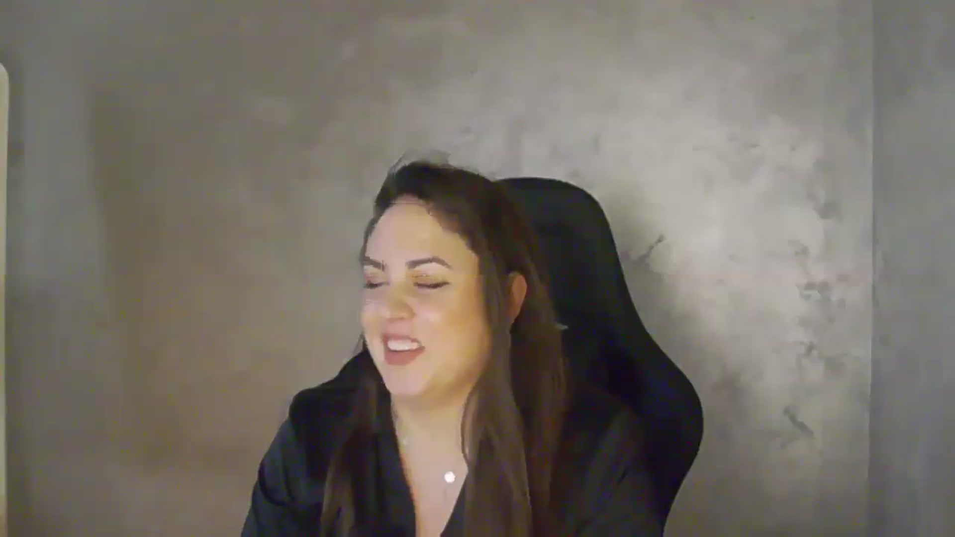 Gallery image thumbnail from NotVanilla's myfreecams stream on, 04/27/2026, 24:11 image 15 of 20