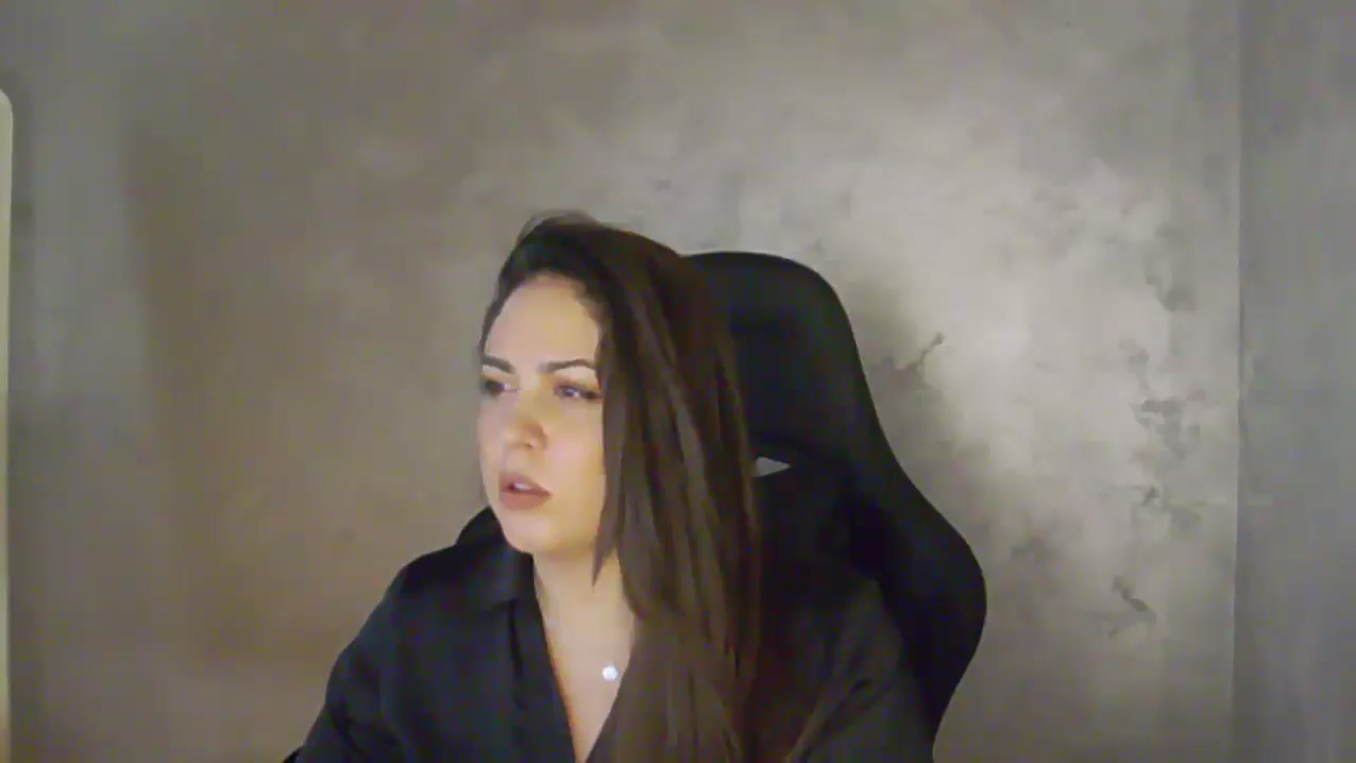 Gallery image thumbnail from NotVanilla's myfreecams stream on, 04/27/2026, 24:11 image 11 of 20