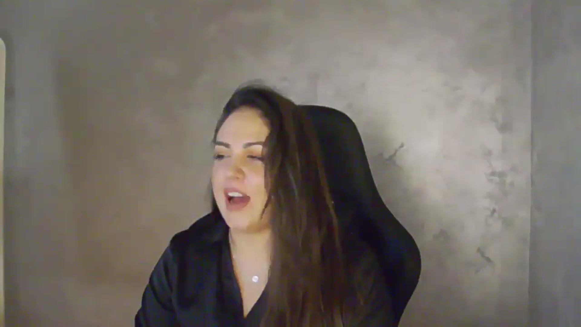 Gallery image thumbnail from NotVanilla's myfreecams stream on, 04/27/2026, 24:11 image 4 of 20