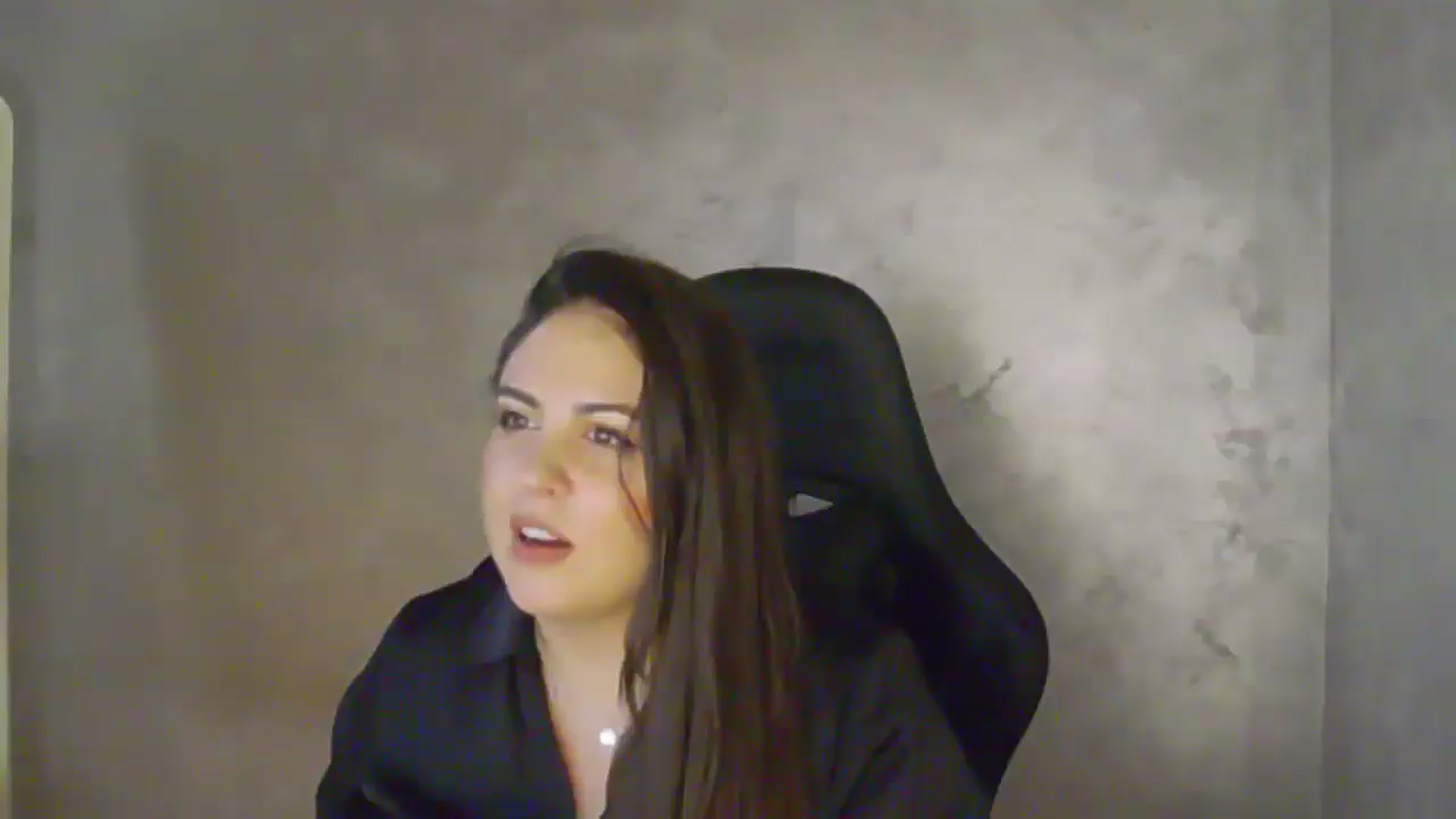 Gallery image thumbnail from NotVanilla's myfreecams stream on, 04/27/2026, 24:11 image 19 of 20