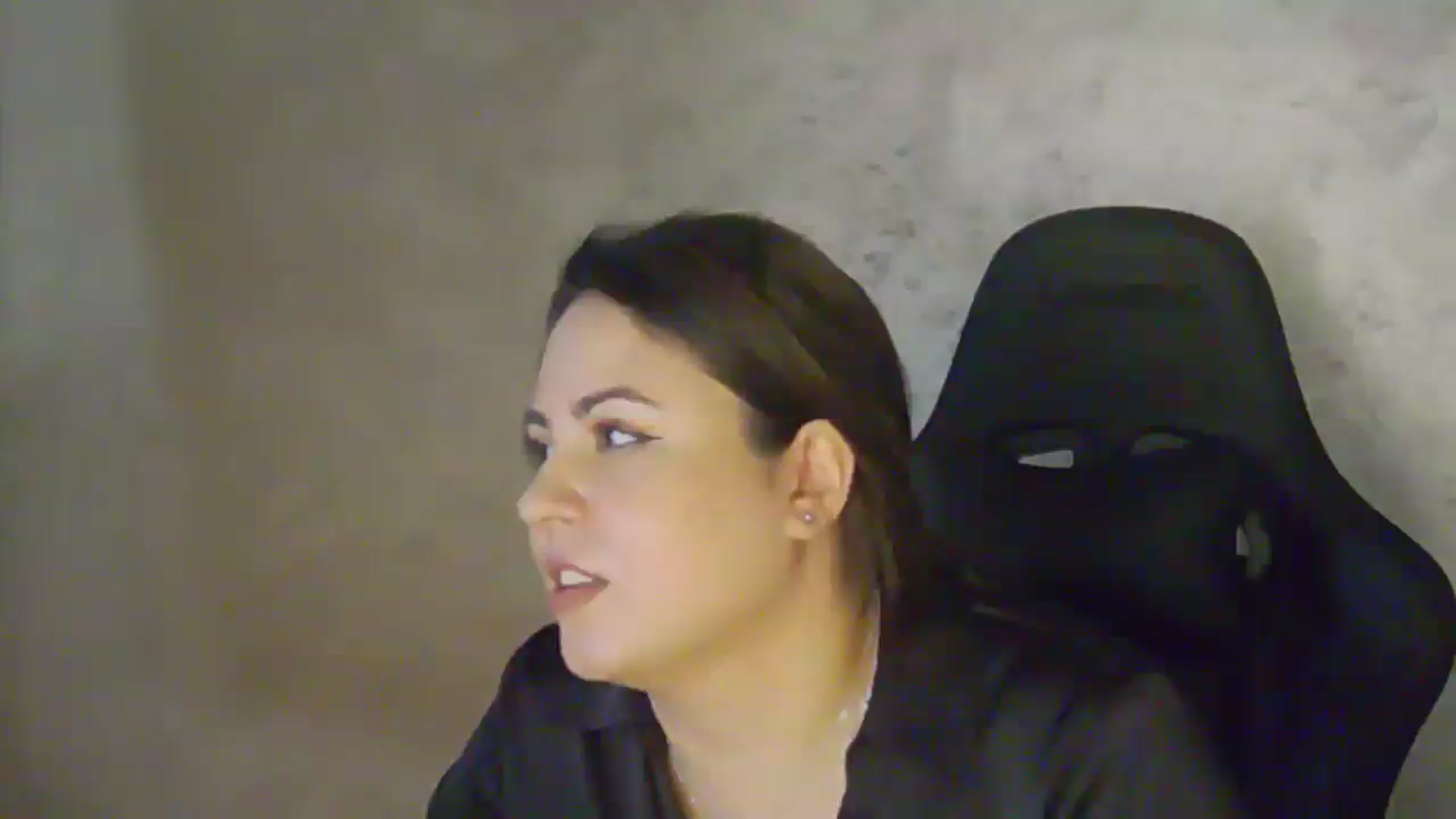 Gallery image thumbnail from NotVanilla's myfreecams stream on, 04/27/2026, 02:03 image 7 of 20
