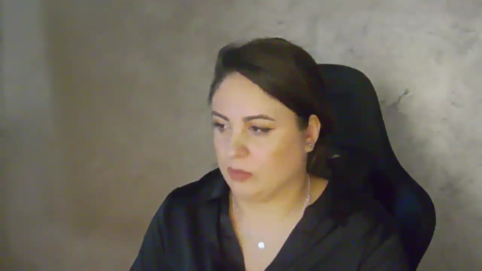 Gallery image thumbnail from NotVanilla's myfreecams stream on, 04/27/2026, 02:03 image 11 of 20