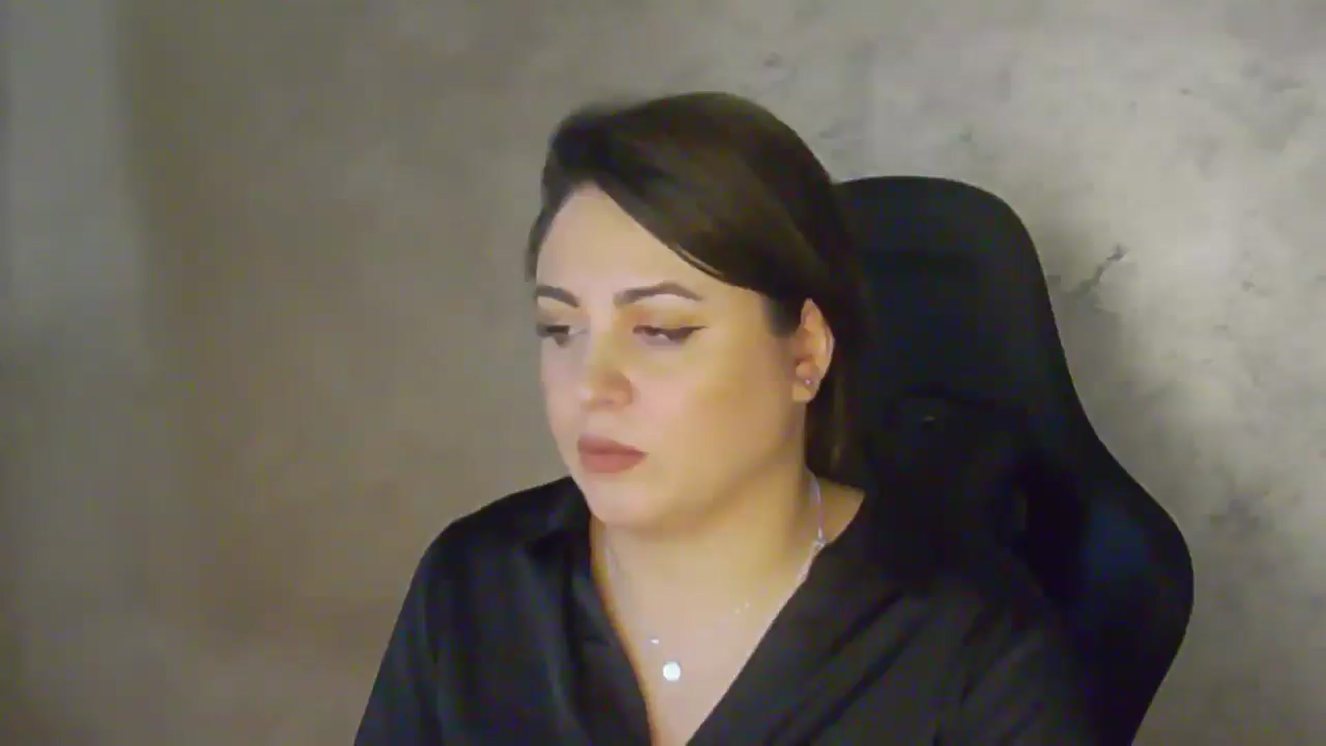 Gallery image thumbnail from NotVanilla's myfreecams stream on, 04/27/2026, 02:03 image 14 of 20