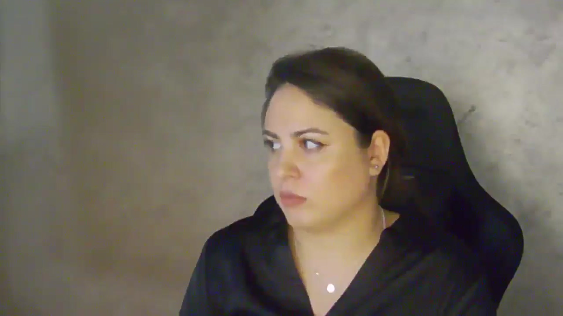 Gallery image thumbnail from NotVanilla's myfreecams stream on, 04/27/2026, 02:03 image 9 of 20