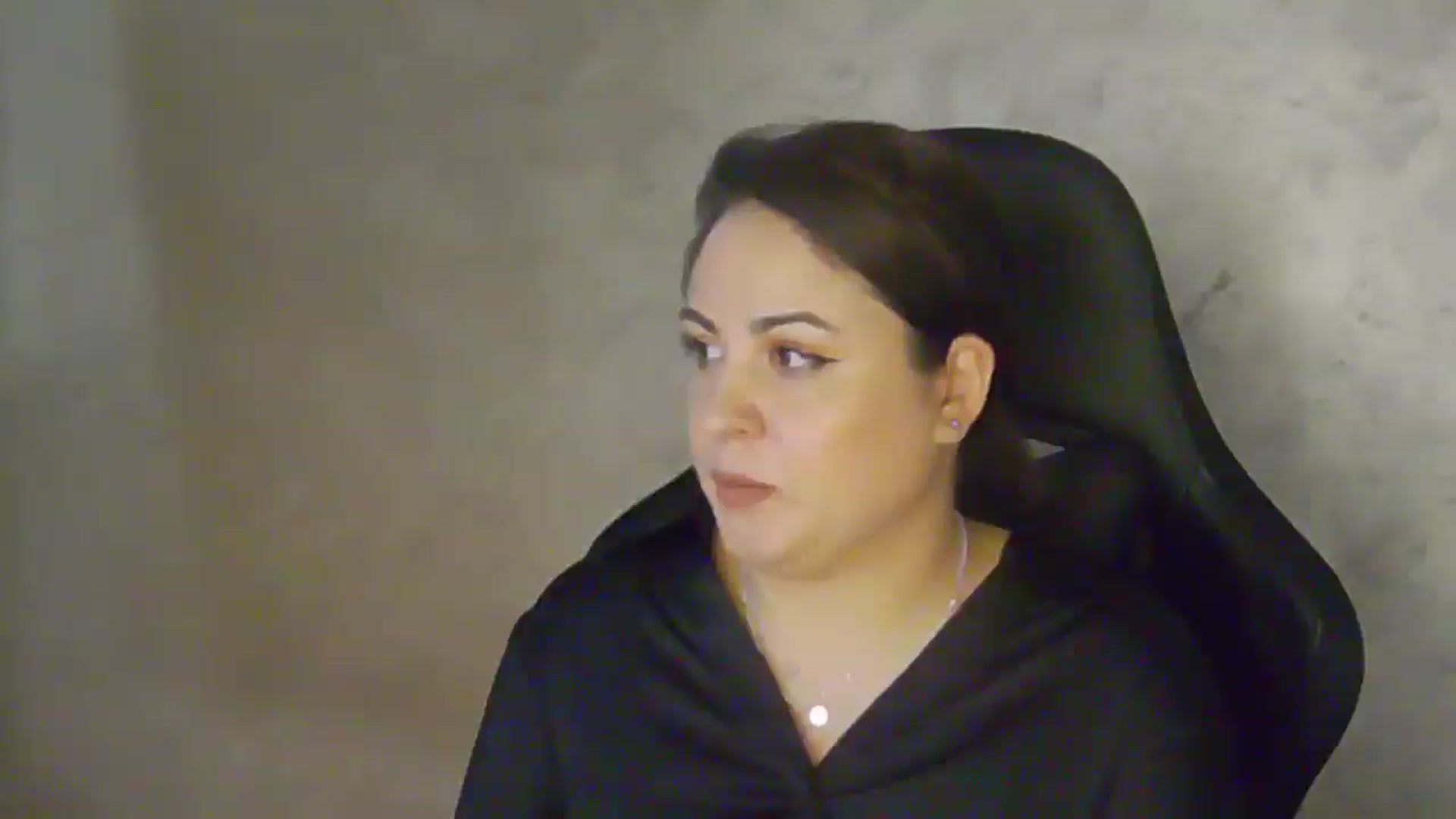 Gallery image thumbnail from NotVanilla's myfreecams stream on, 04/27/2026, 02:03 image 6 of 20