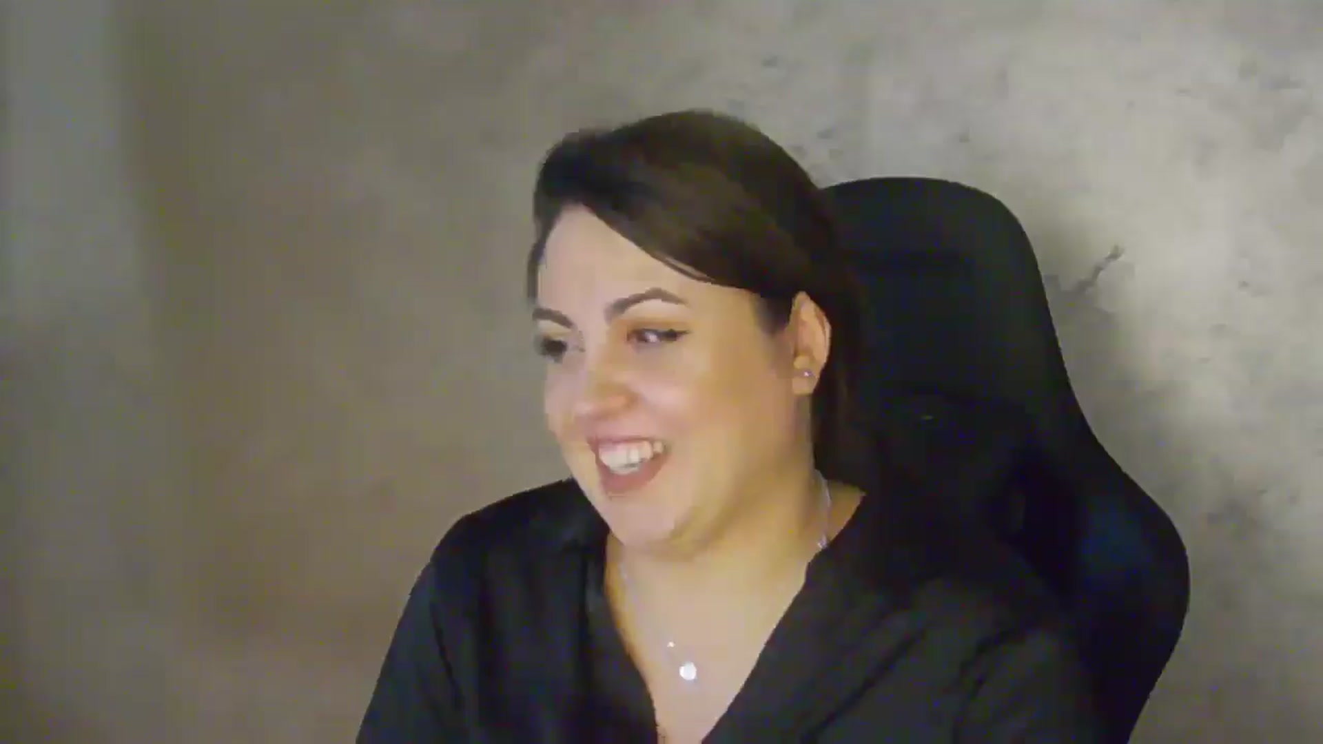 Gallery image thumbnail from NotVanilla's myfreecams stream on, 04/27/2026, 02:03 image 13 of 20