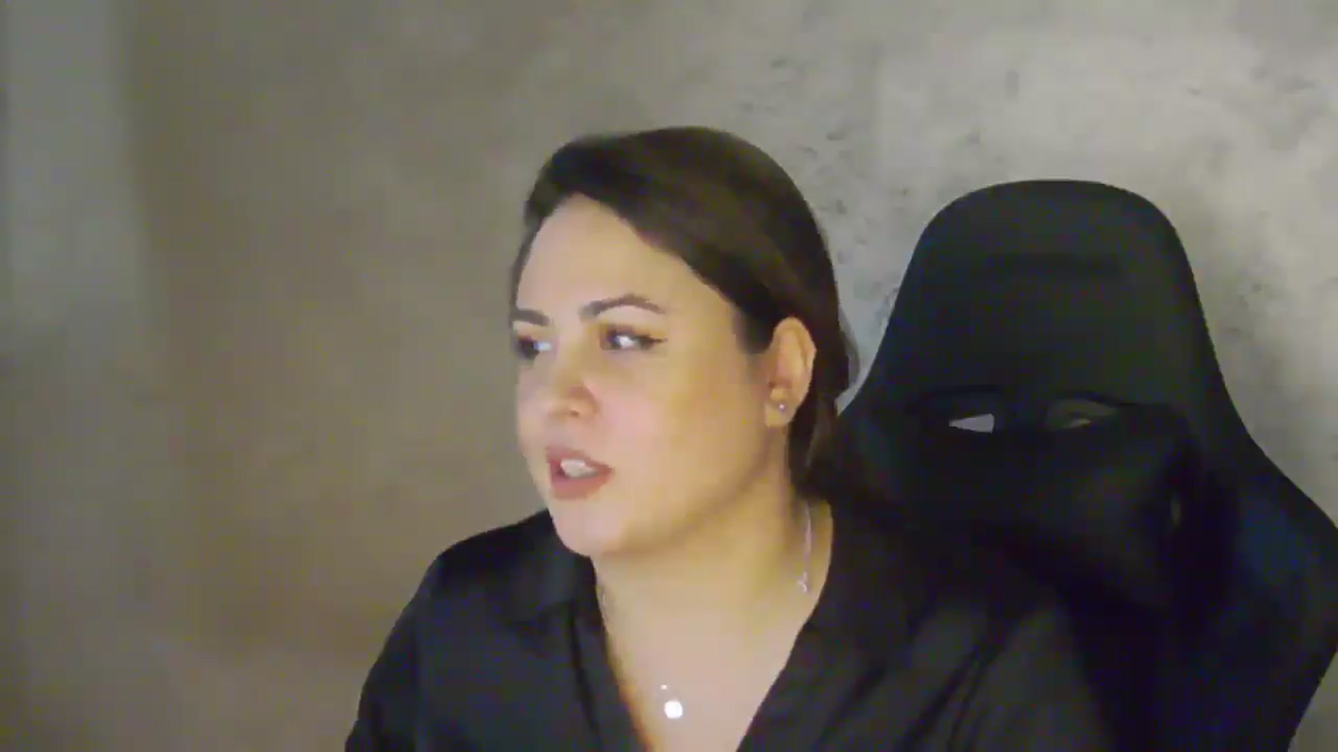 Gallery image thumbnail from NotVanilla's myfreecams stream on, 04/27/2026, 02:03 image 10 of 20