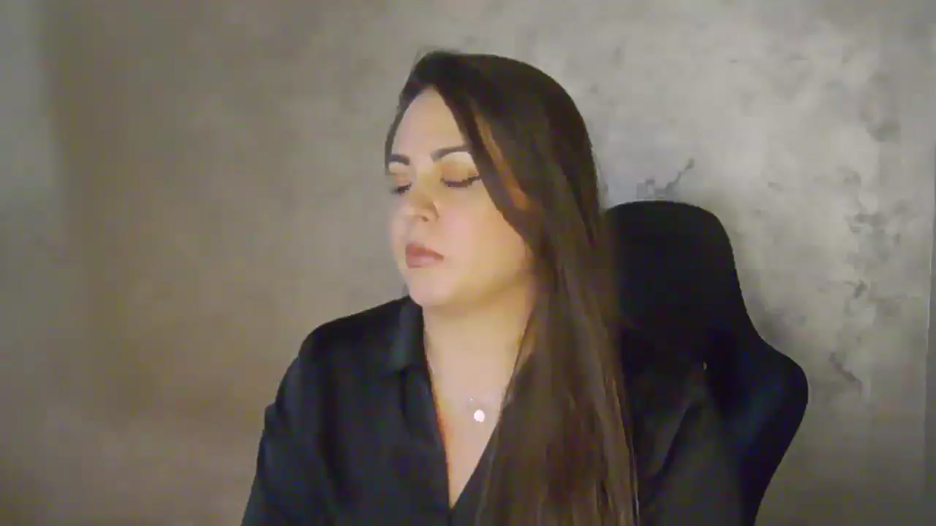 Gallery image thumbnail from NotVanilla's myfreecams stream on, 04/27/2026, 03:56 image 5 of 20