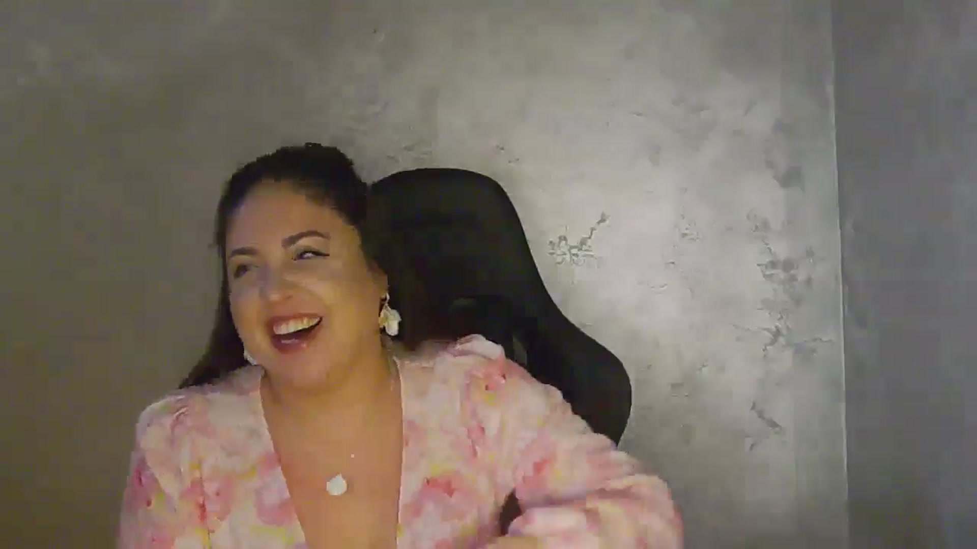 Gallery image thumbnail from NotVanilla's myfreecams stream on, 04/30/2026, 02:44 image 9 of 20