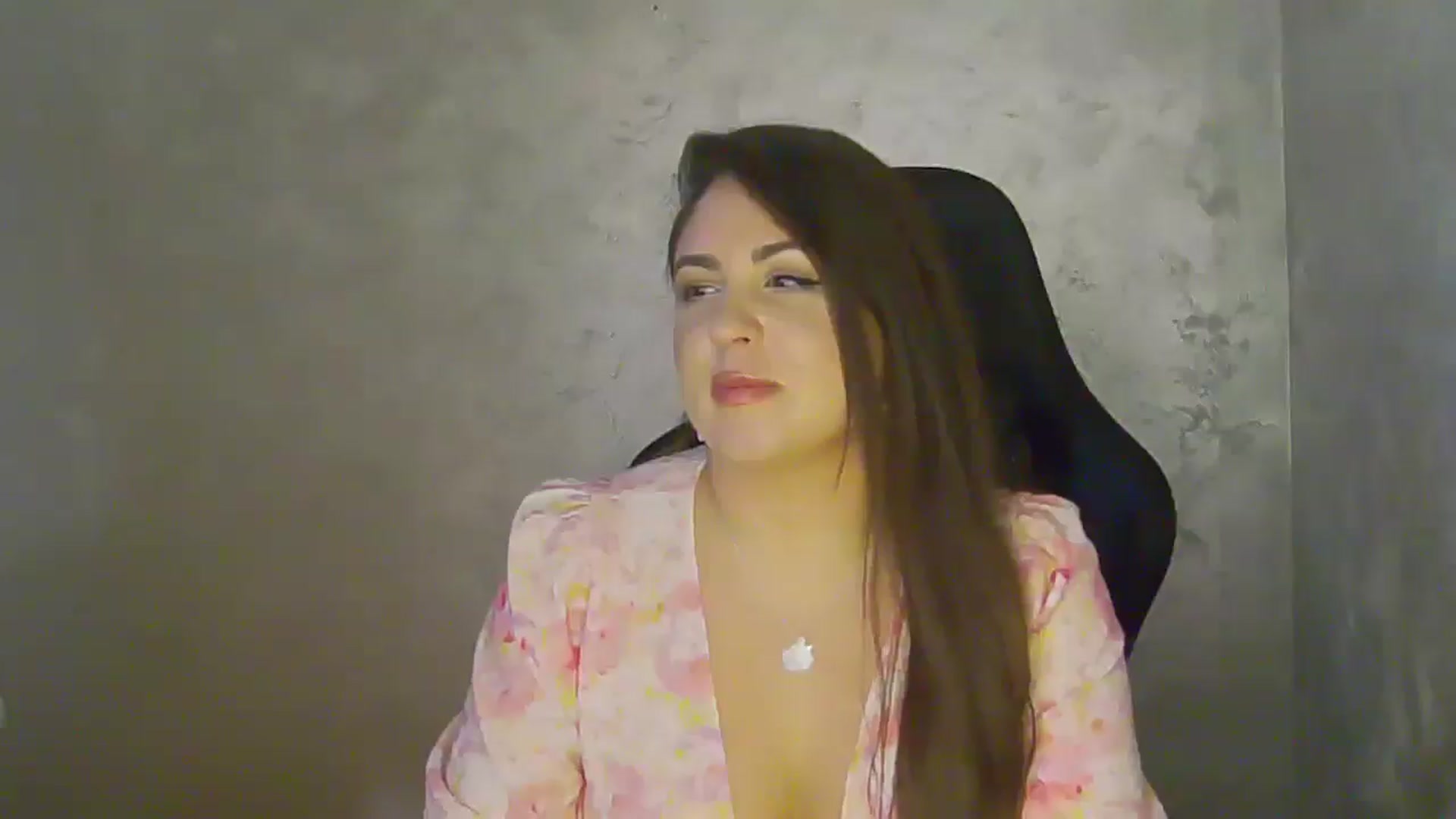 Gallery image thumbnail from NotVanilla's myfreecams stream on, 04/30/2026, 06:20 image 6 of 20