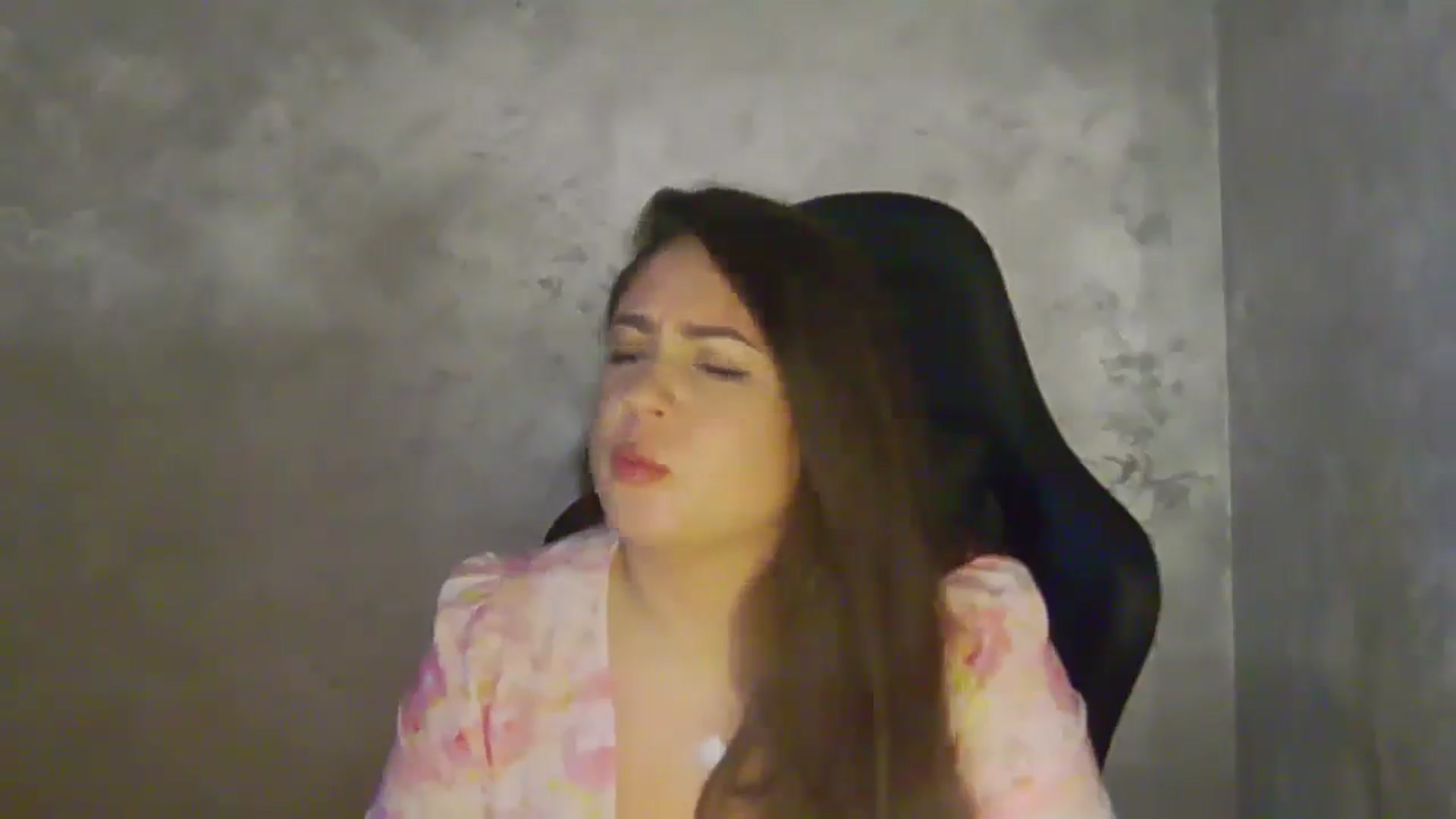 Gallery image thumbnail from NotVanilla's myfreecams stream on, 04/30/2026, 06:20 image 2 of 20
