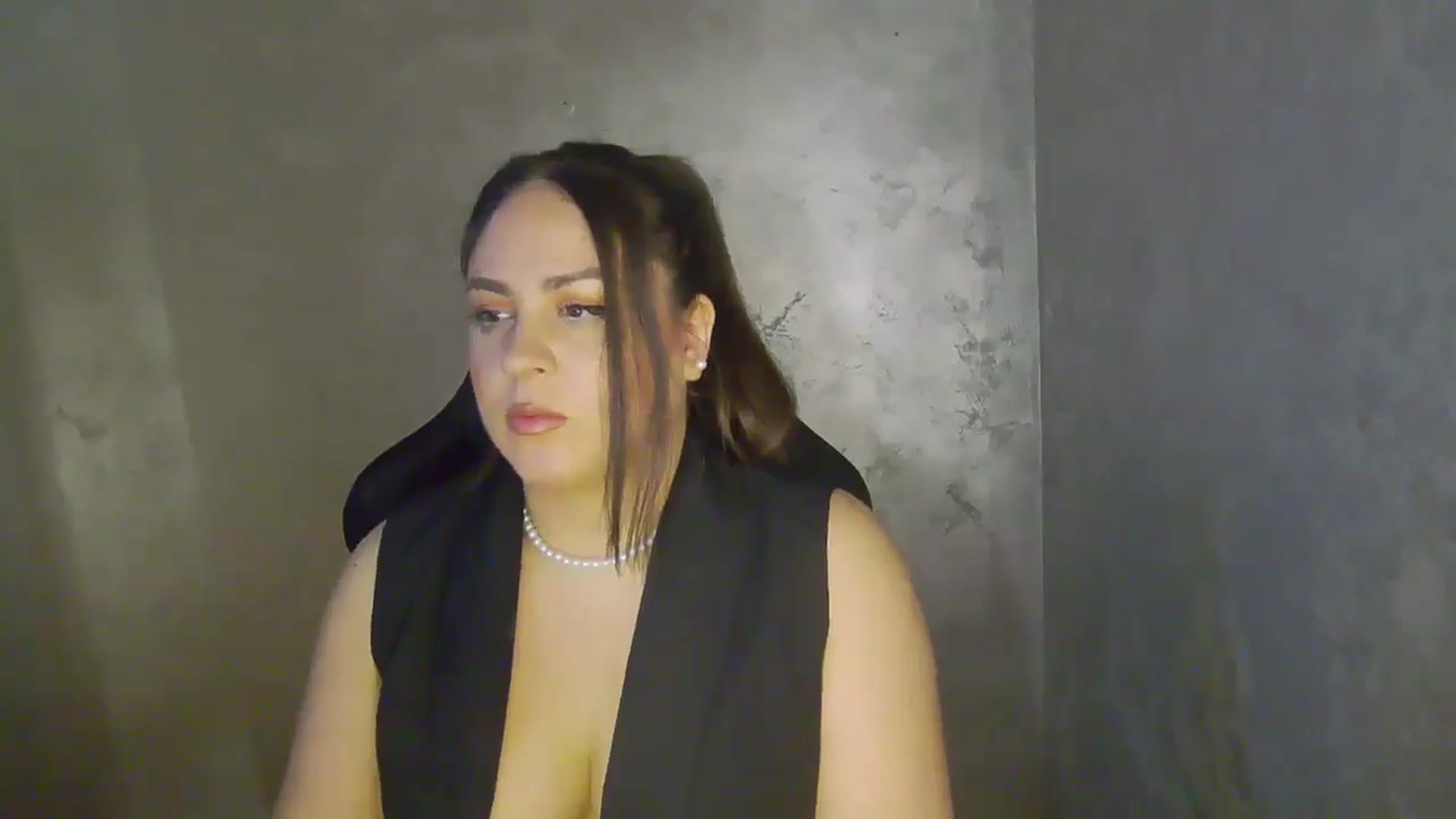 Gallery image thumbnail from NotVanilla's myfreecams stream on, 05/06/2026, 24:47 image 8 of 20